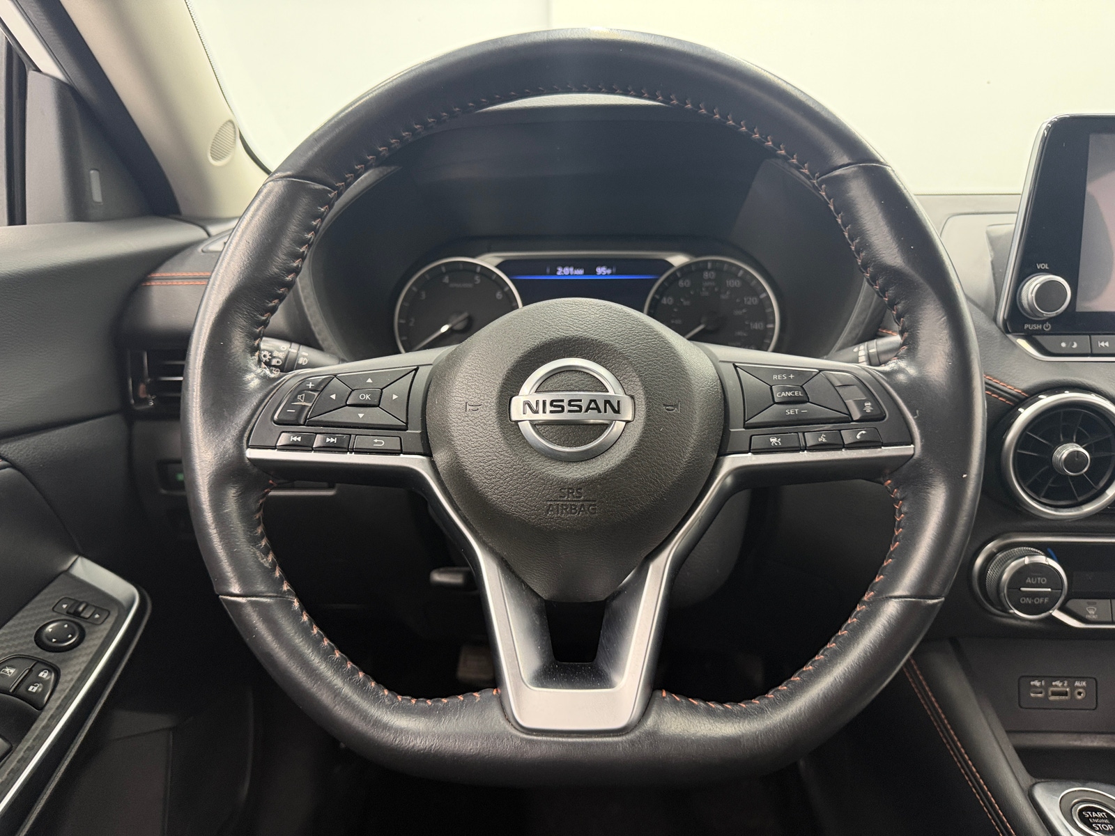 Thumbnail: 2022 Nissan Sentra - 5