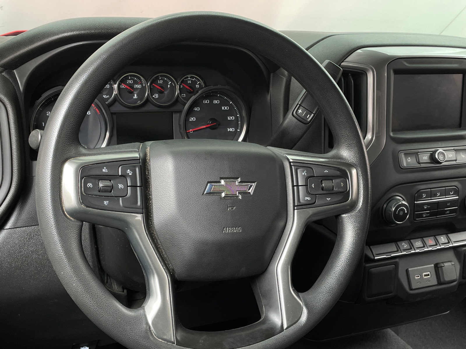 Thumbnail: 2021 Chevrolet Silverado 1500 - 5