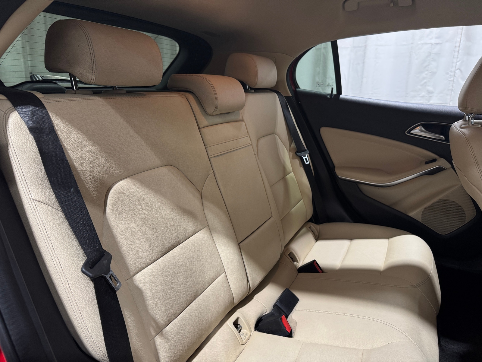 Thumbnail: 2017 Mercedes-Benz GLA - 5