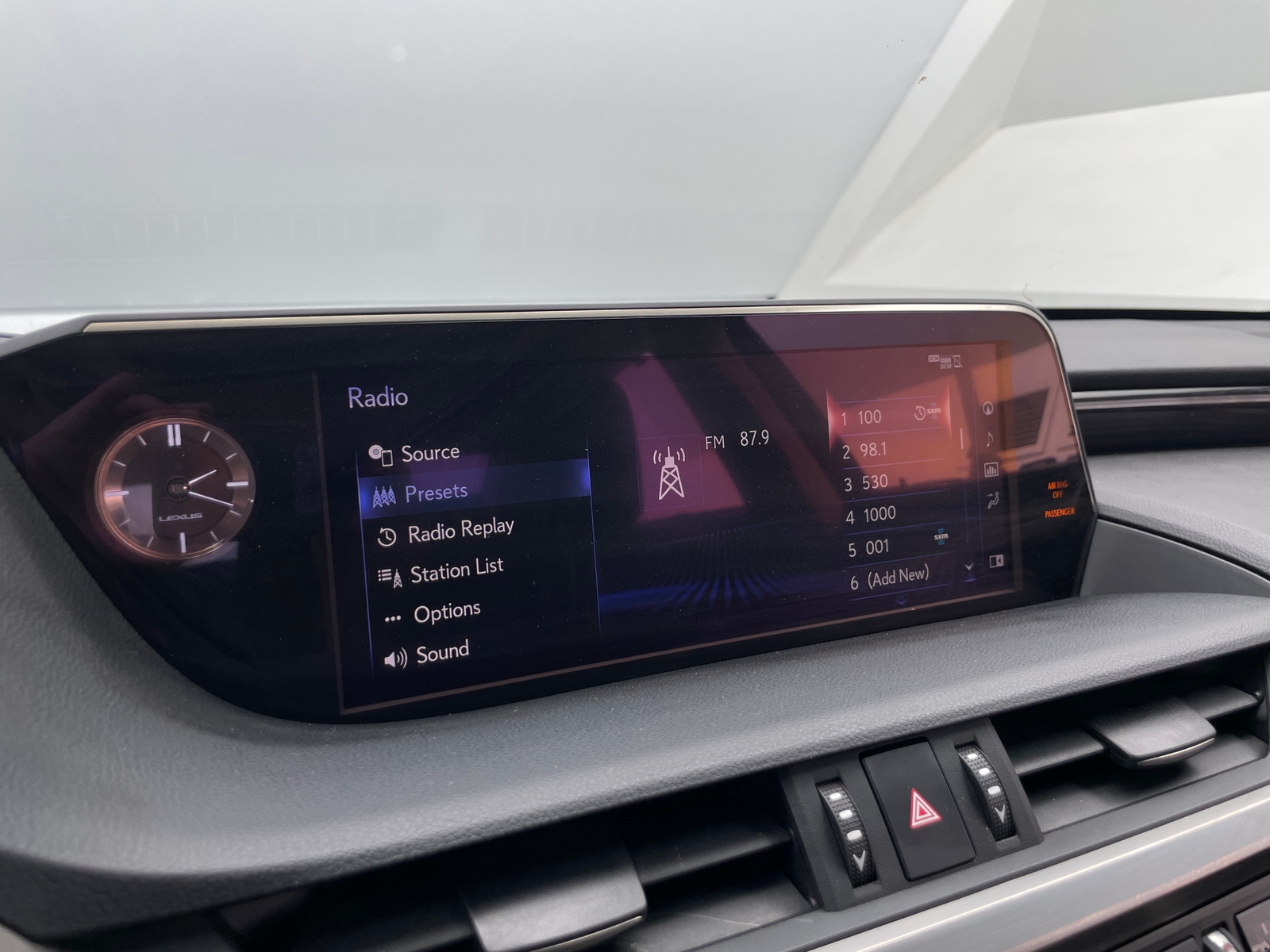 Thumbnail: 2019 Lexus ES - 3