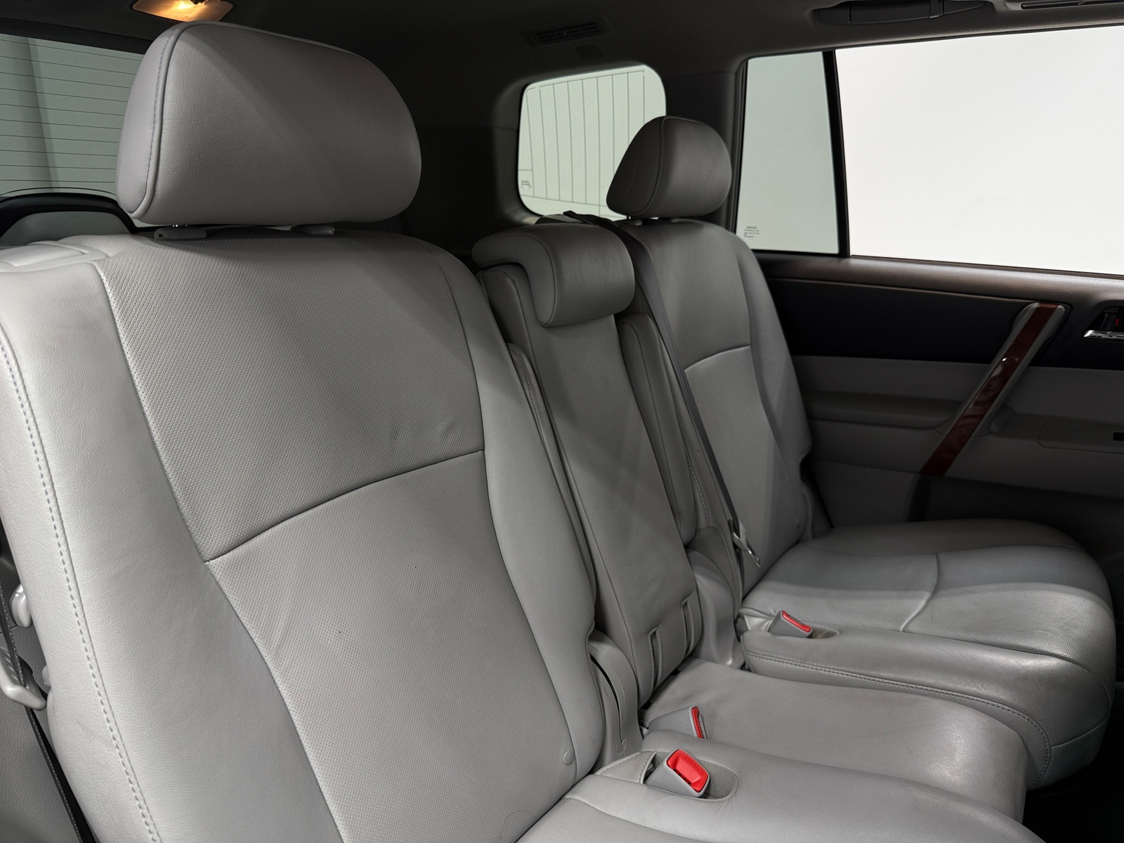 Thumbnail: 2013 Toyota Highlander - 5