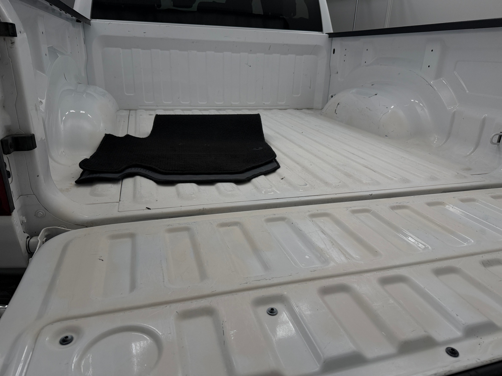 Thumbnail: 2024 RAM 1500 - 6