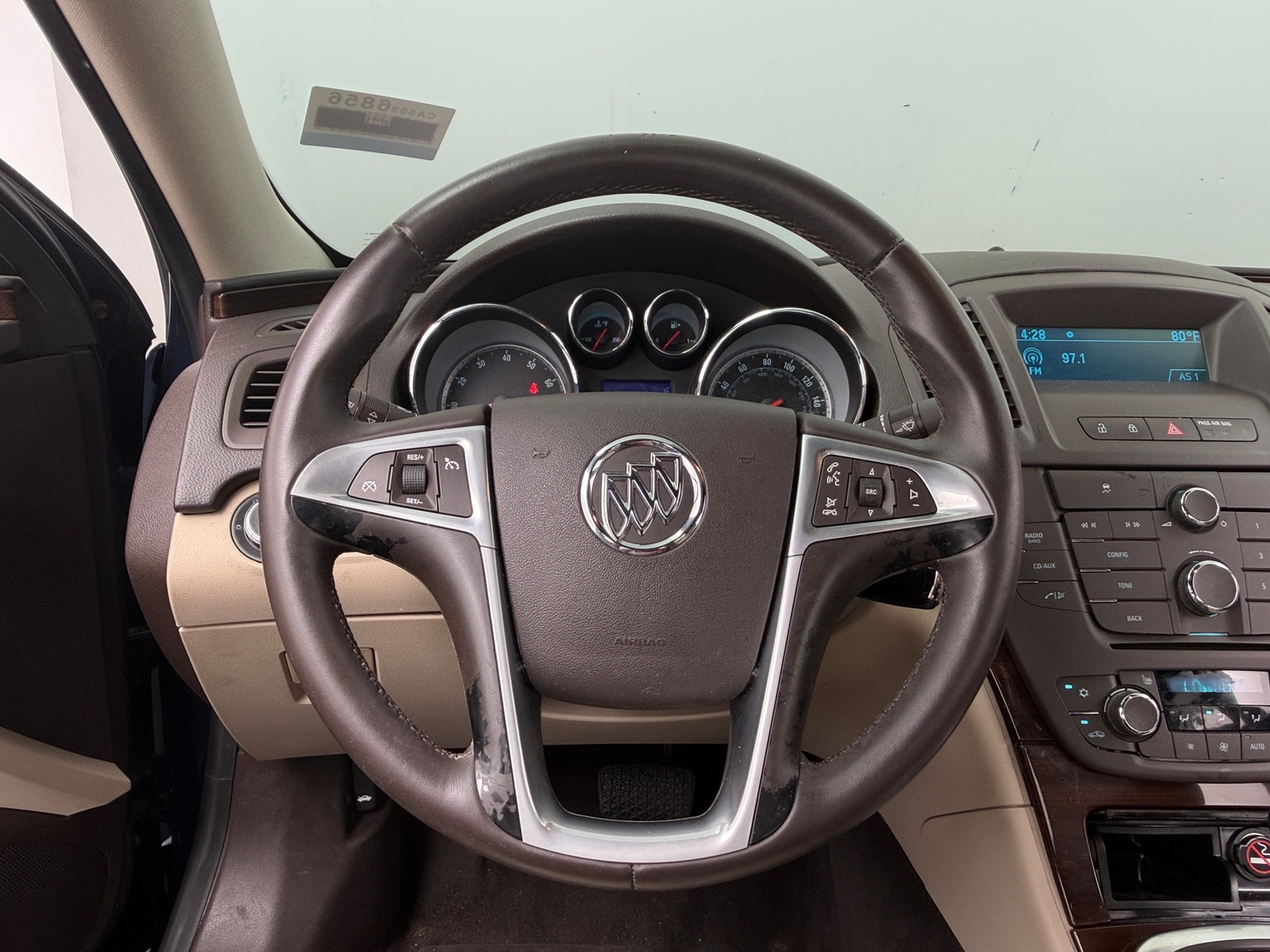 Thumbnail: 2011 Buick Regal - 4