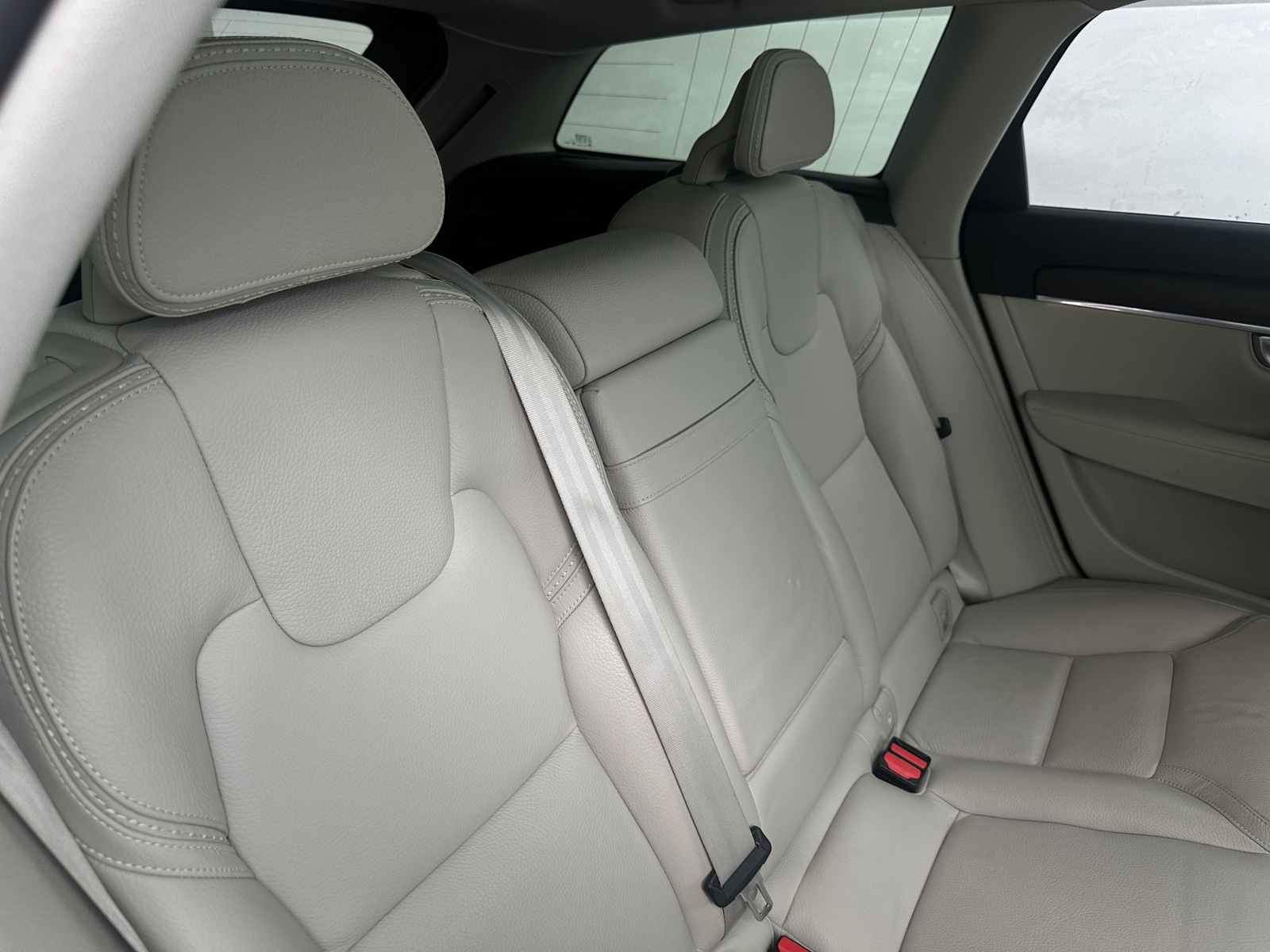 Thumbnail: 2018 Volvo V90 - 5