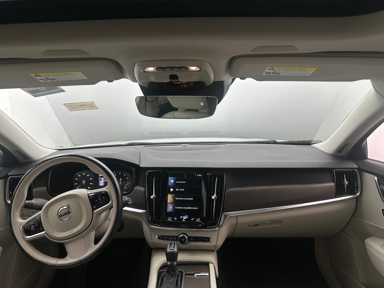 Thumbnail: 2018 Volvo V90 - 2