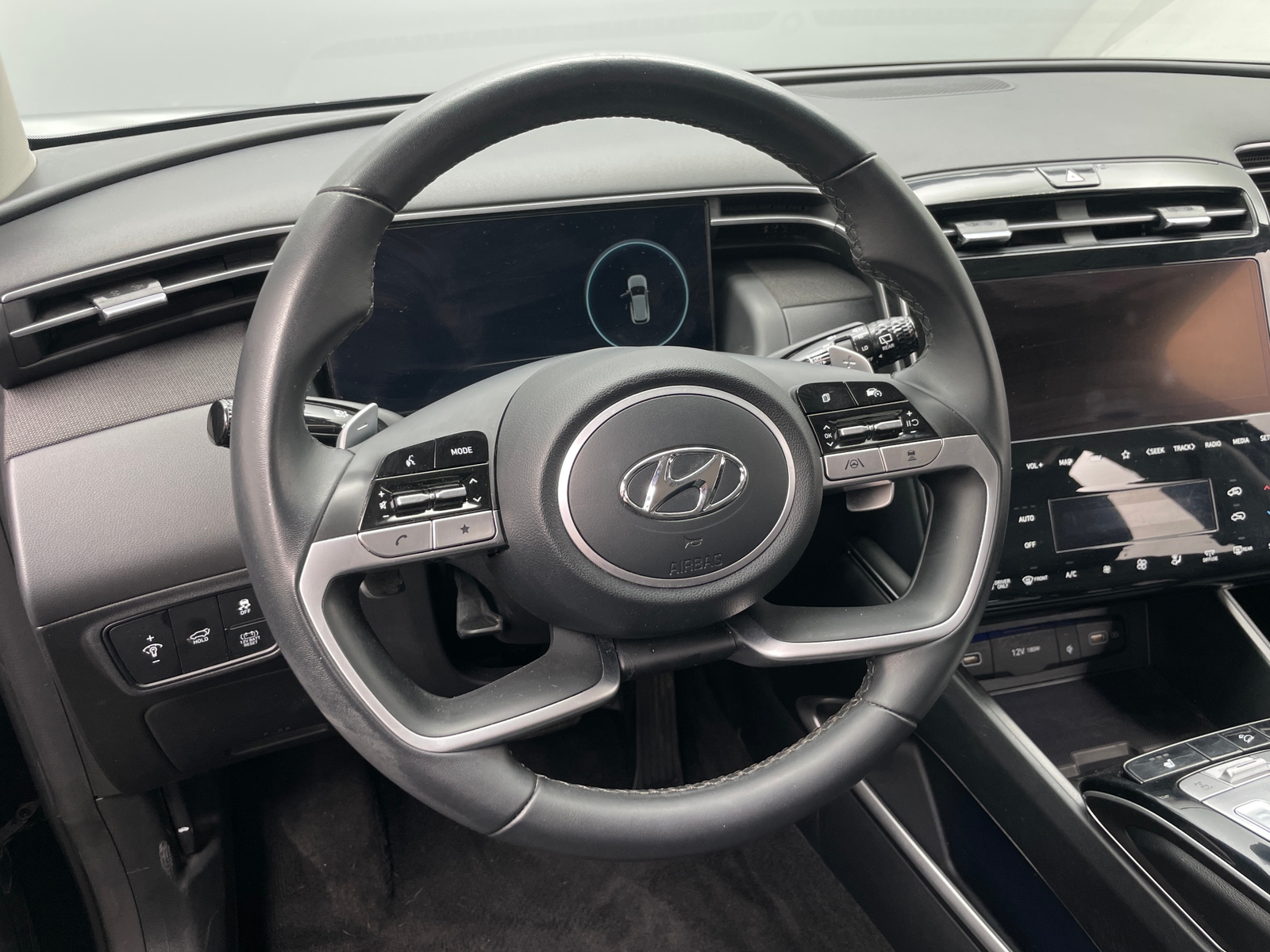 Thumbnail: 2023 Hyundai Tucson - 4