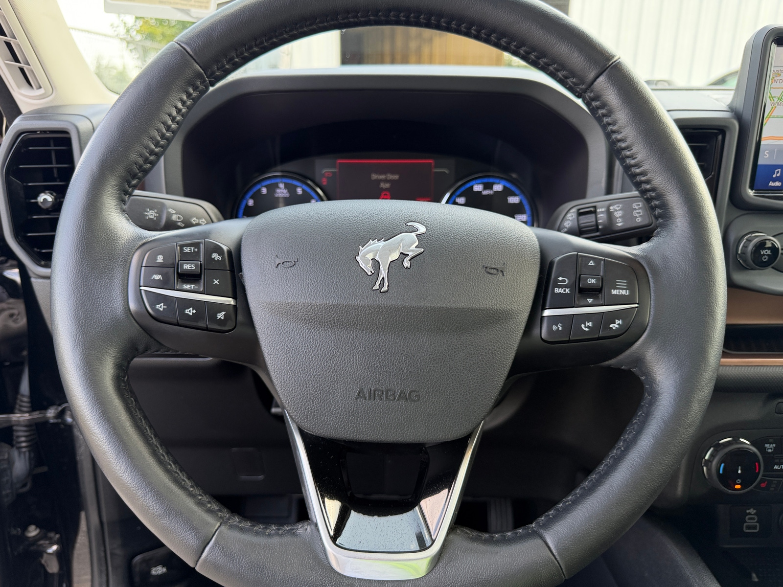 Thumbnail: 2023 Ford Bronco Sport - 5