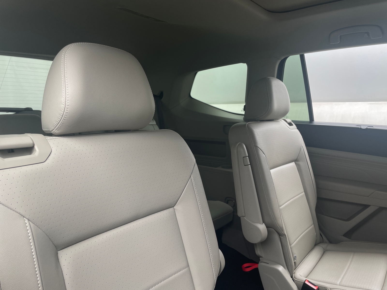 Thumbnail: 2021 Volkswagen Atlas - 5