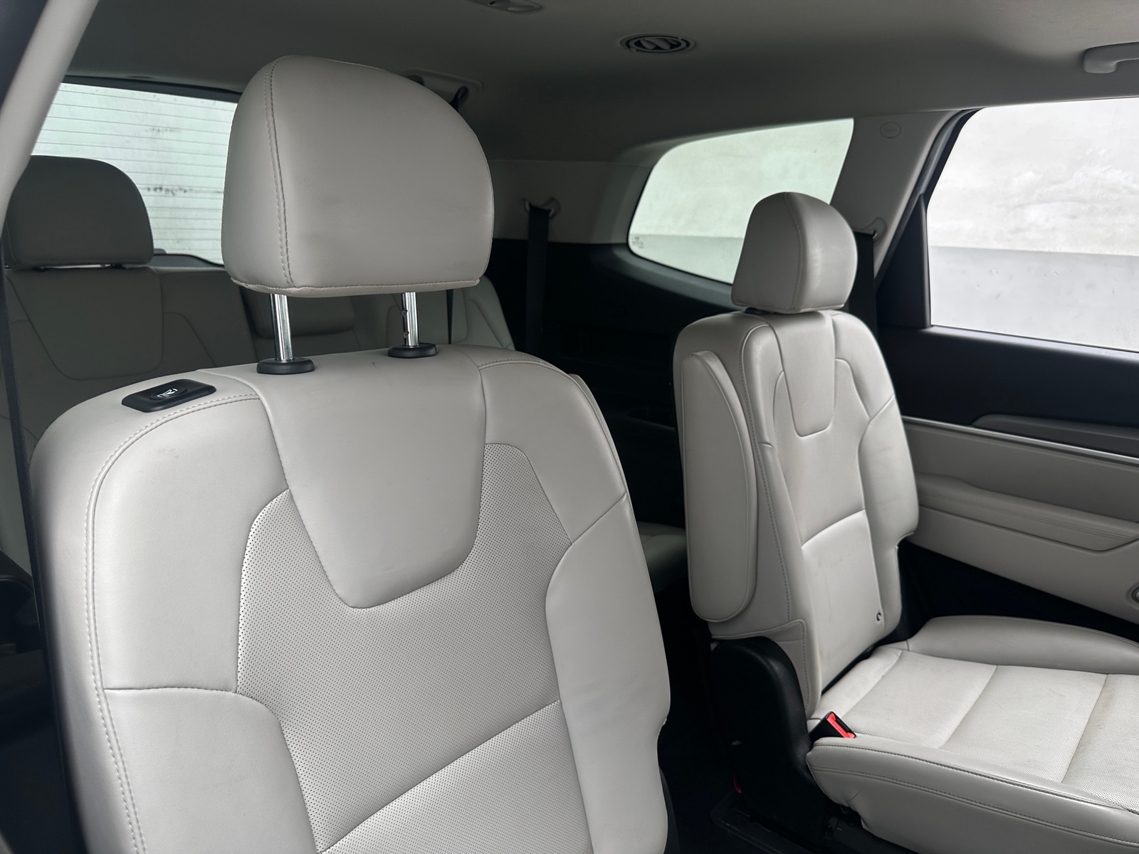 Thumbnail: 2021 Kia Telluride - 5