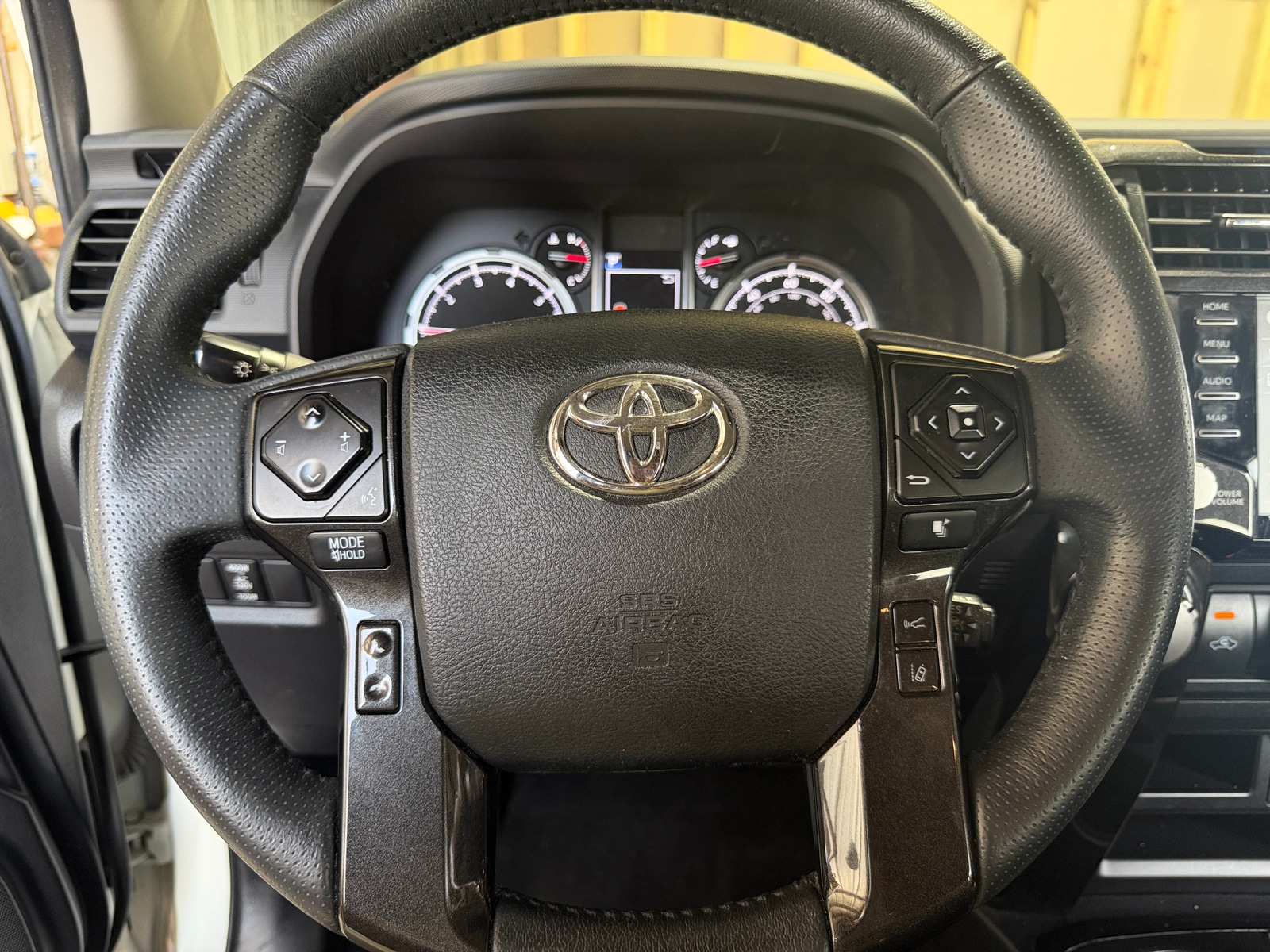 Thumbnail: 2021 Toyota 4Runner - 4