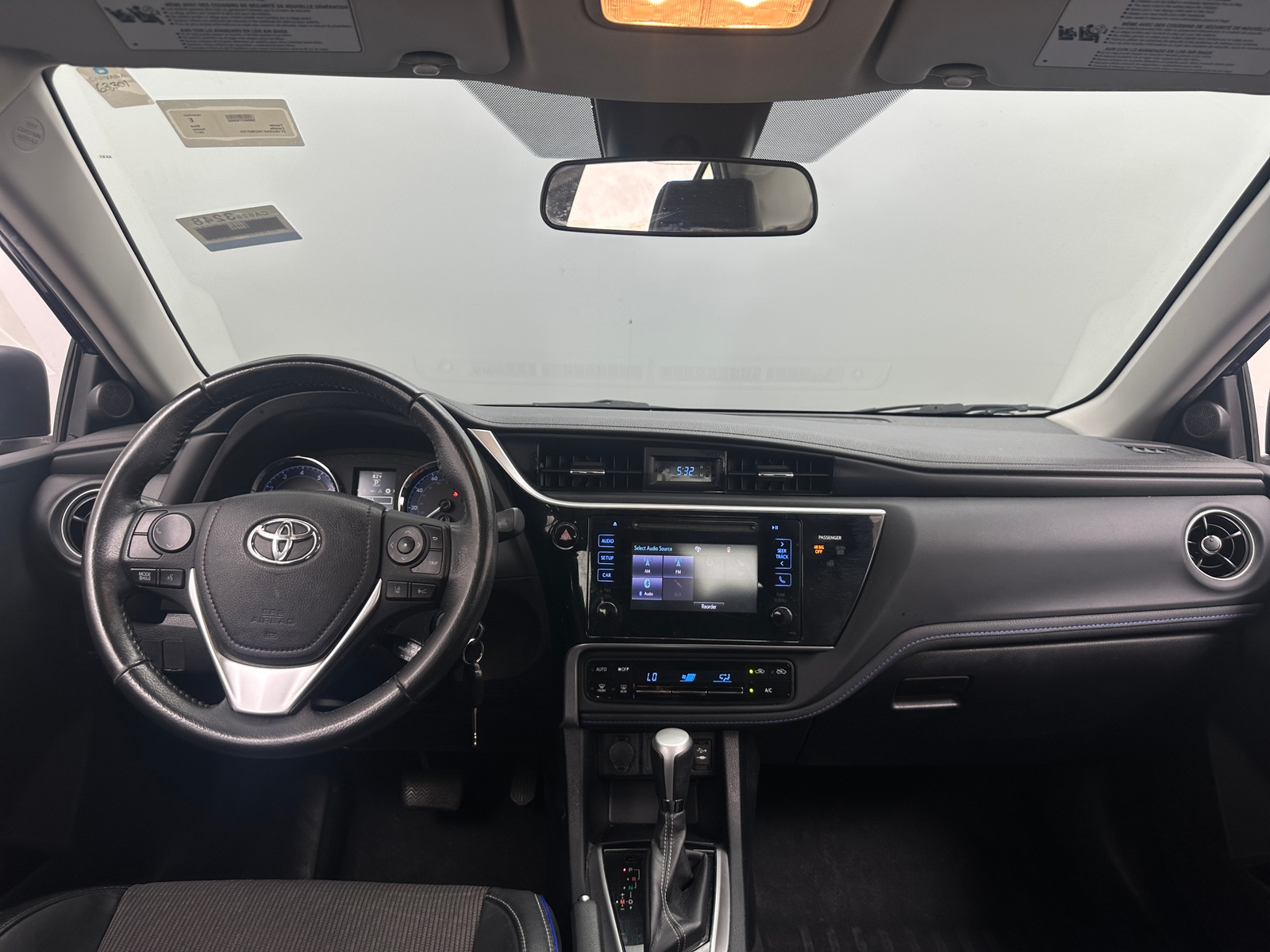 Thumbnail: 2017 Toyota Corolla - 3