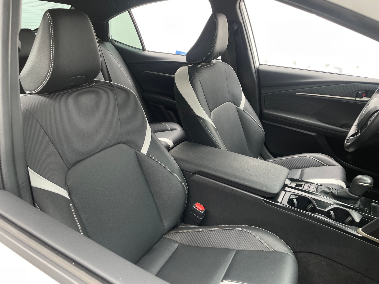 Thumbnail: 2025 Toyota Camry - 2