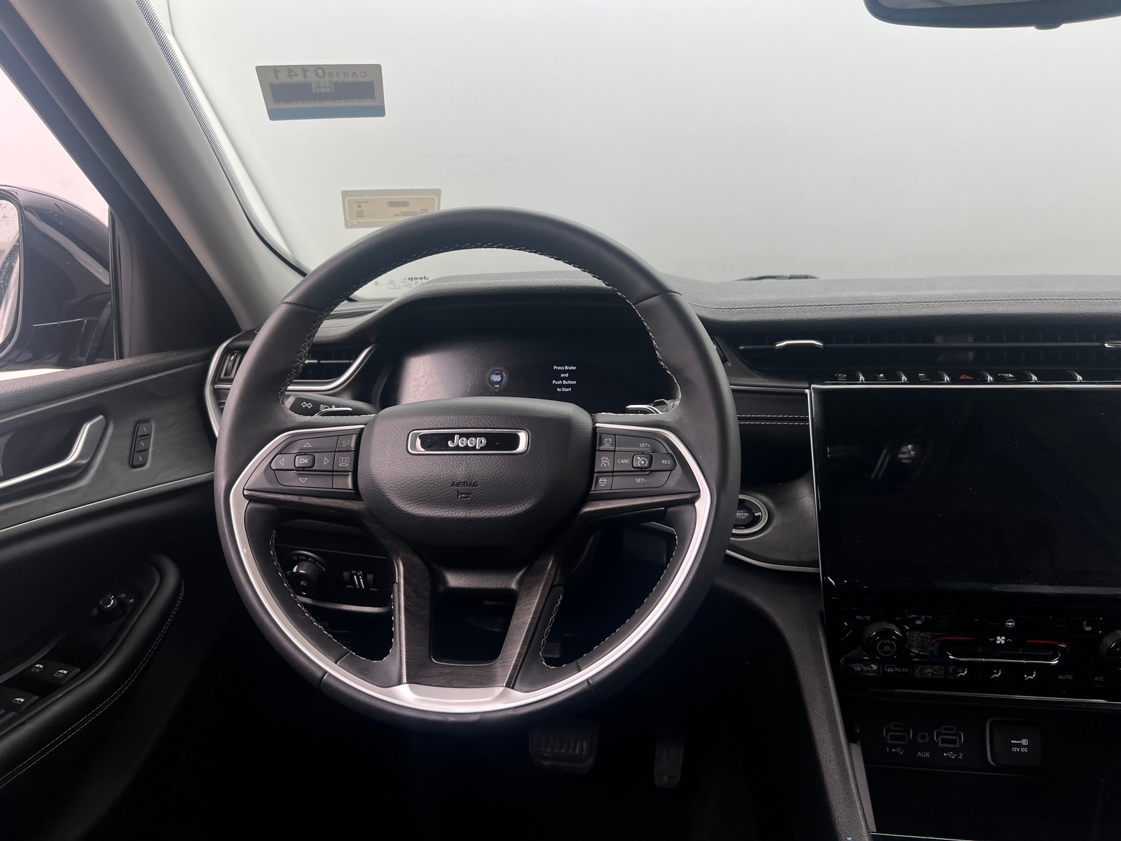 Thumbnail: 2023 Jeep Grand Cherokee L - 4