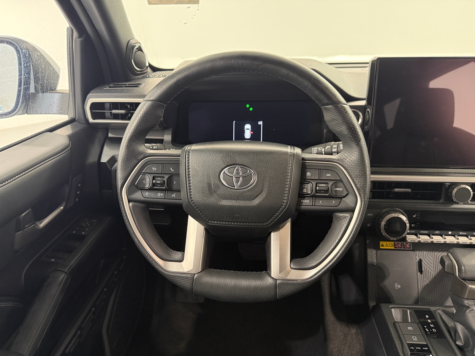 Thumbnail: 2025 Toyota 4Runner - 4