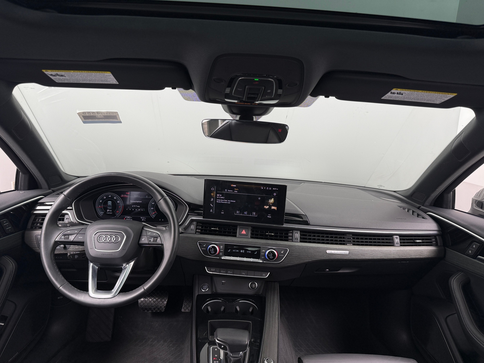 Thumbnail: 2023 Audi A4 - 2