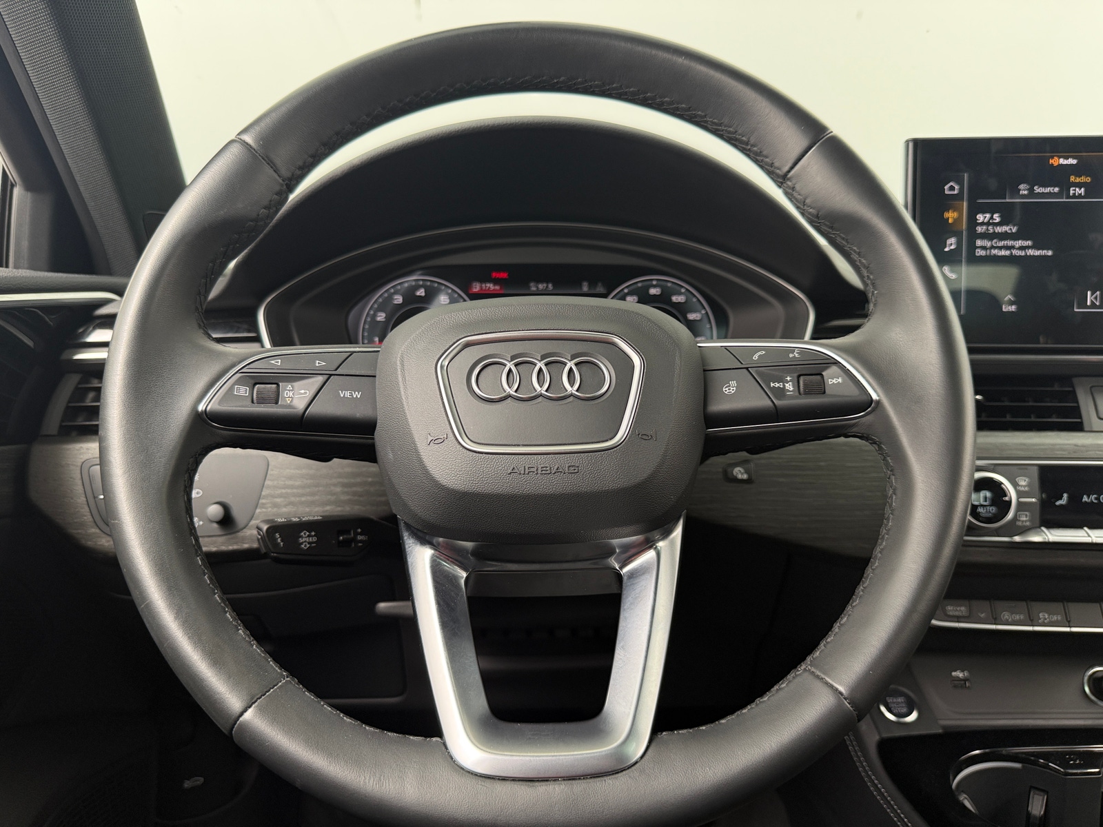 Thumbnail: 2023 Audi A4 - 4