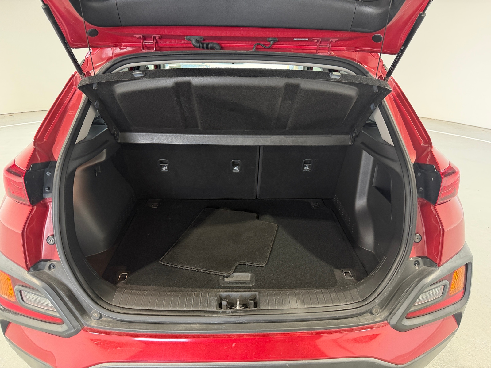 Thumbnail: 2021 Hyundai Kona - 7