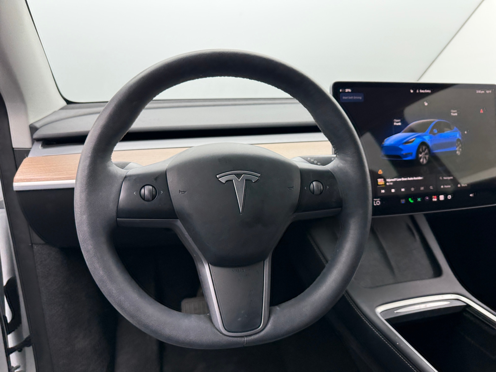 Thumbnail: 2023 Tesla Model Y - 4