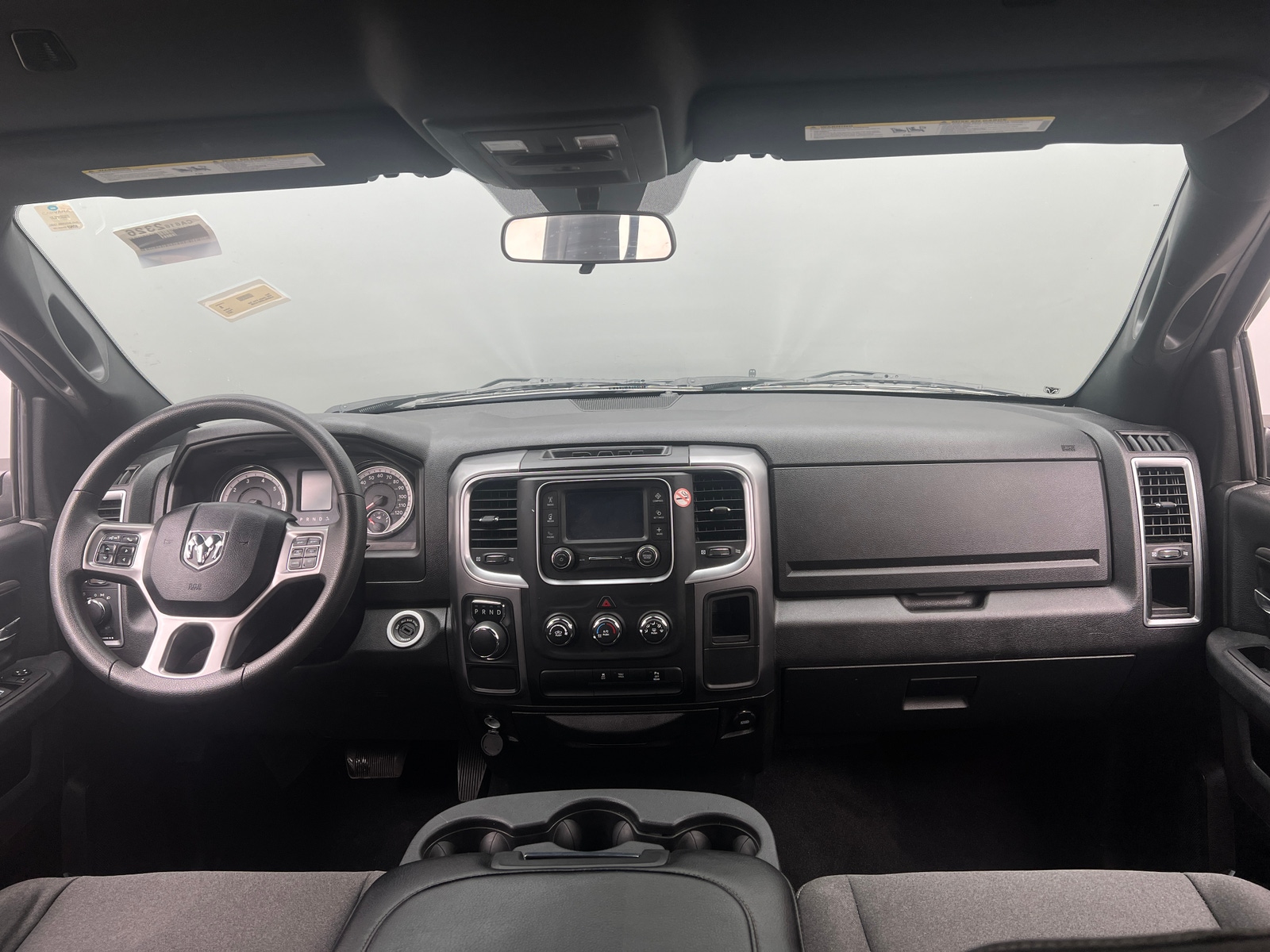 Thumbnail: 2024 RAM 1500 Classic - 3