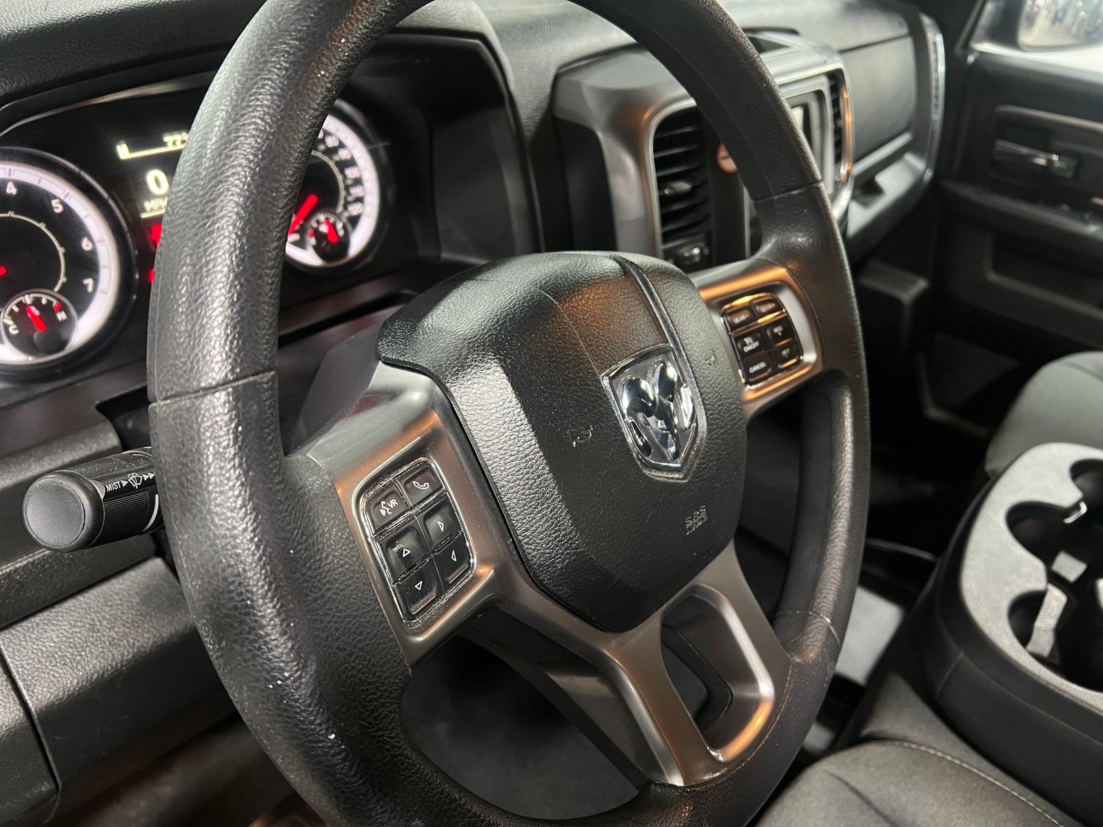 Thumbnail: 2024 RAM 1500 Classic - 5