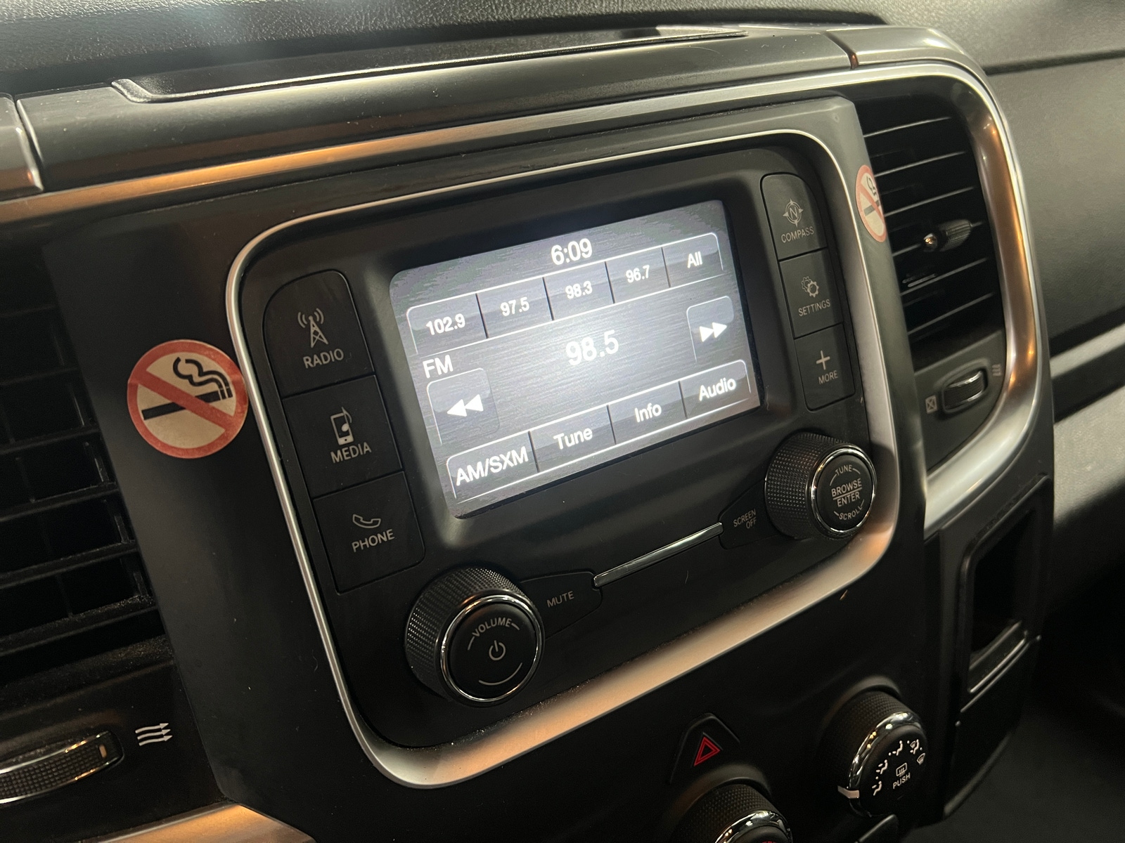 Thumbnail: 2024 RAM 1500 Classic - 4