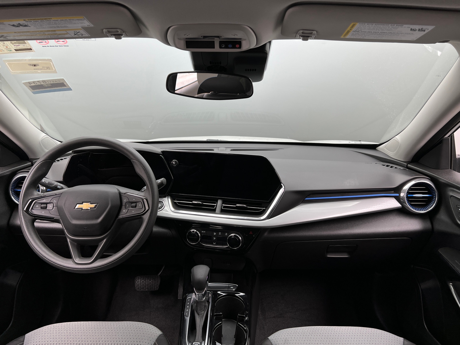 Thumbnail: 2025 Chevrolet Trax - 2