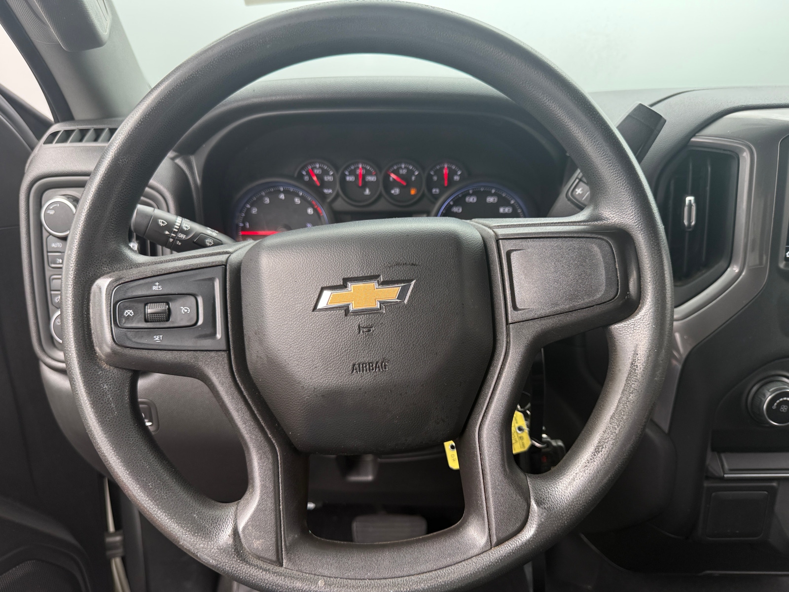 Thumbnail: 2019 Chevrolet Silverado 1500 - 5