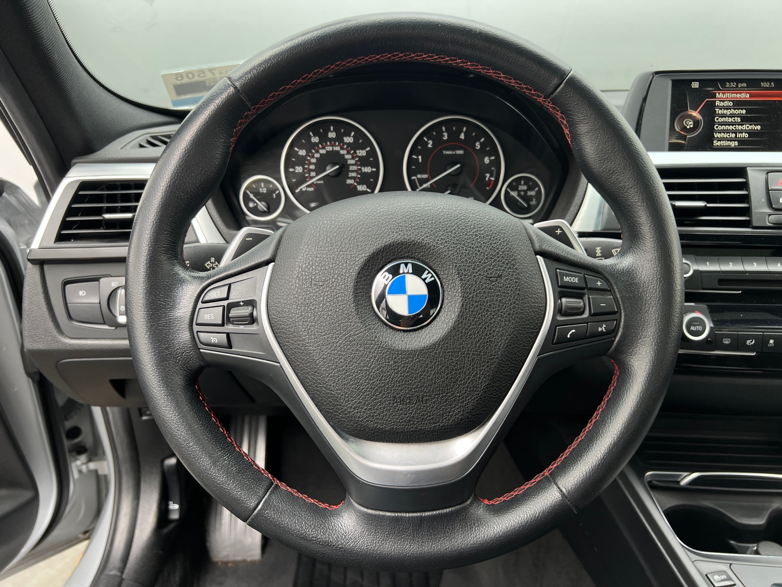 Thumbnail: 2016 BMW 3 Series - 4