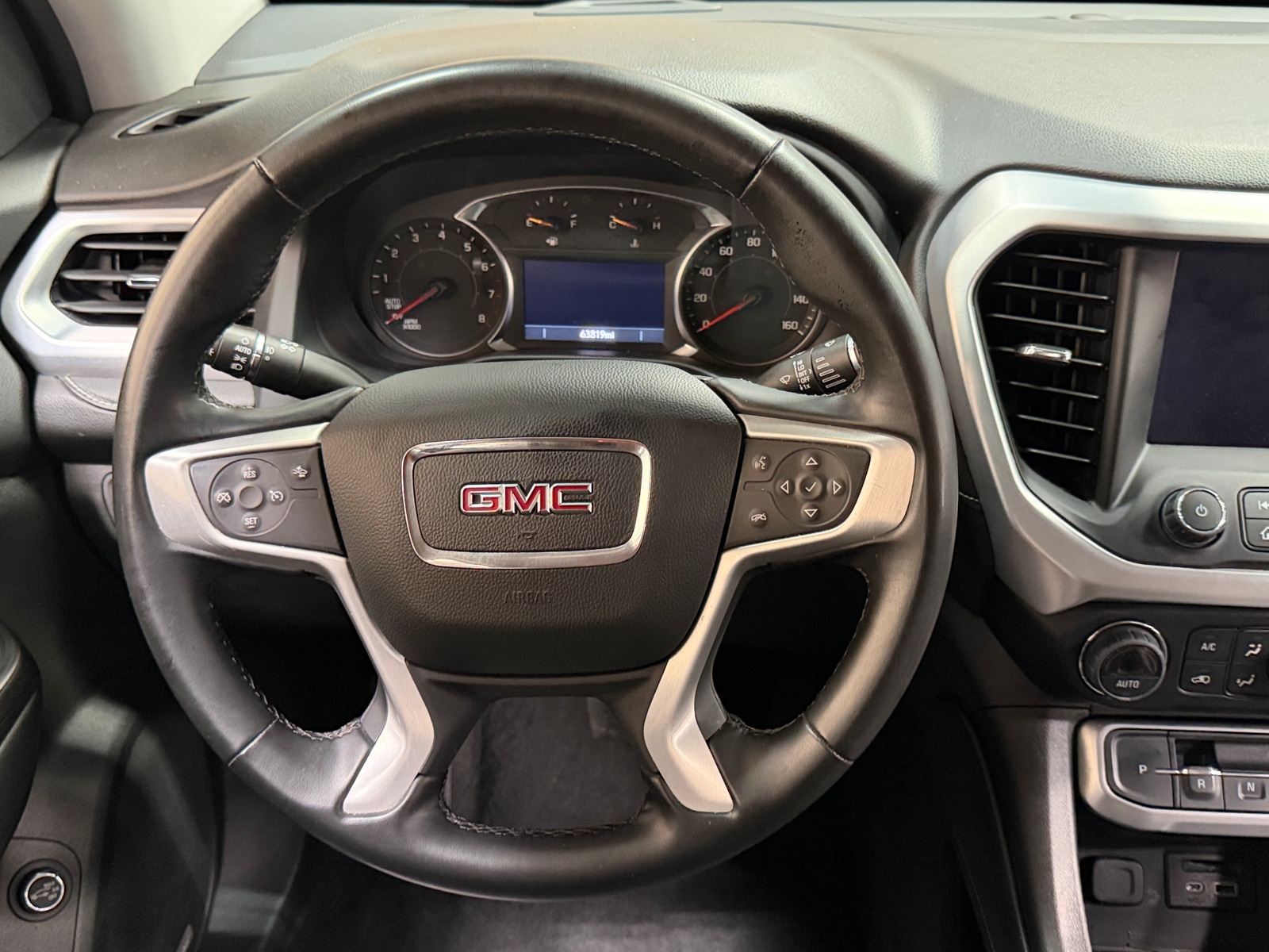 Thumbnail: 2023 GMC Acadia - 4