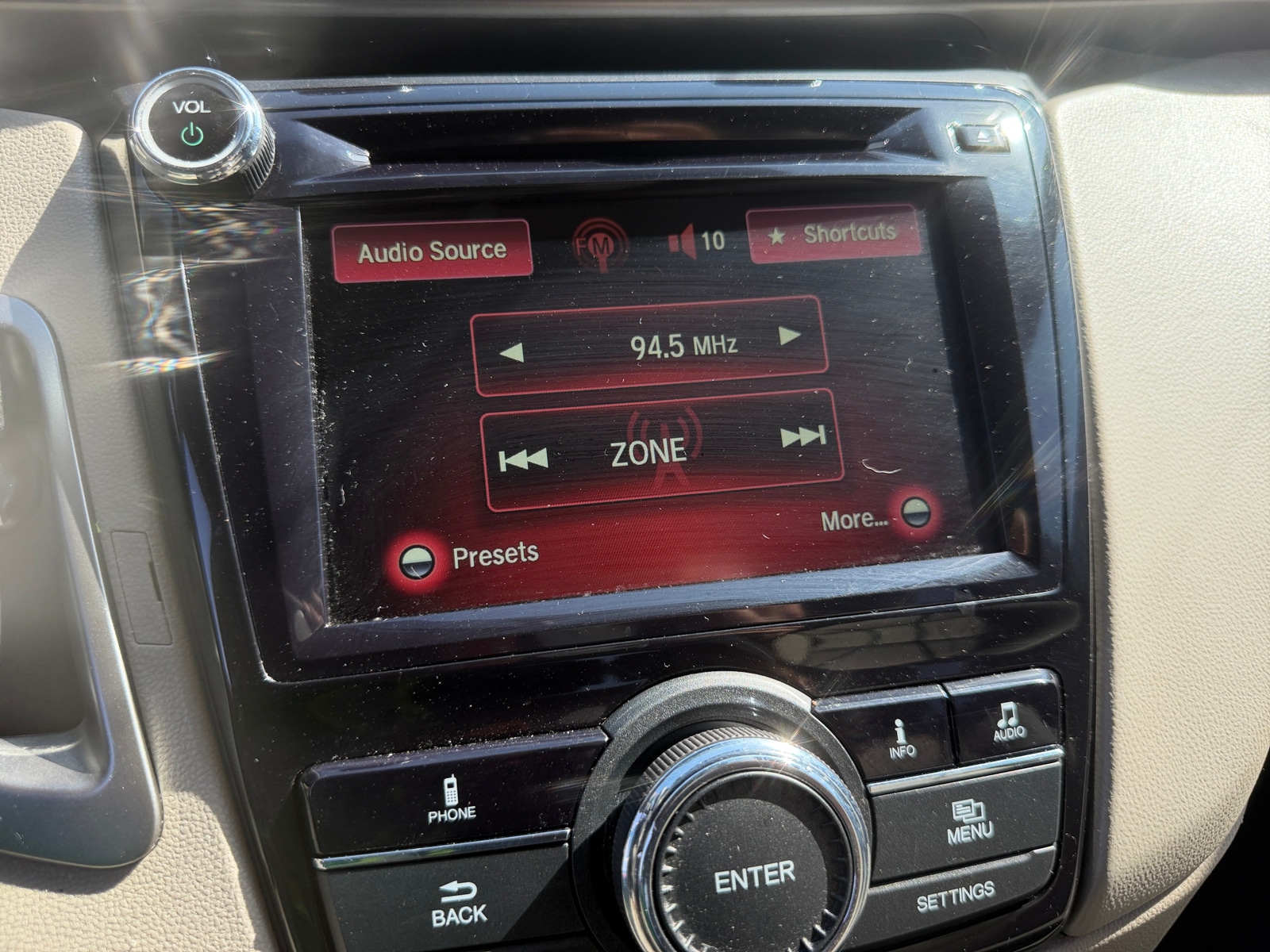 Thumbnail: 2016 Honda Odyssey - 4