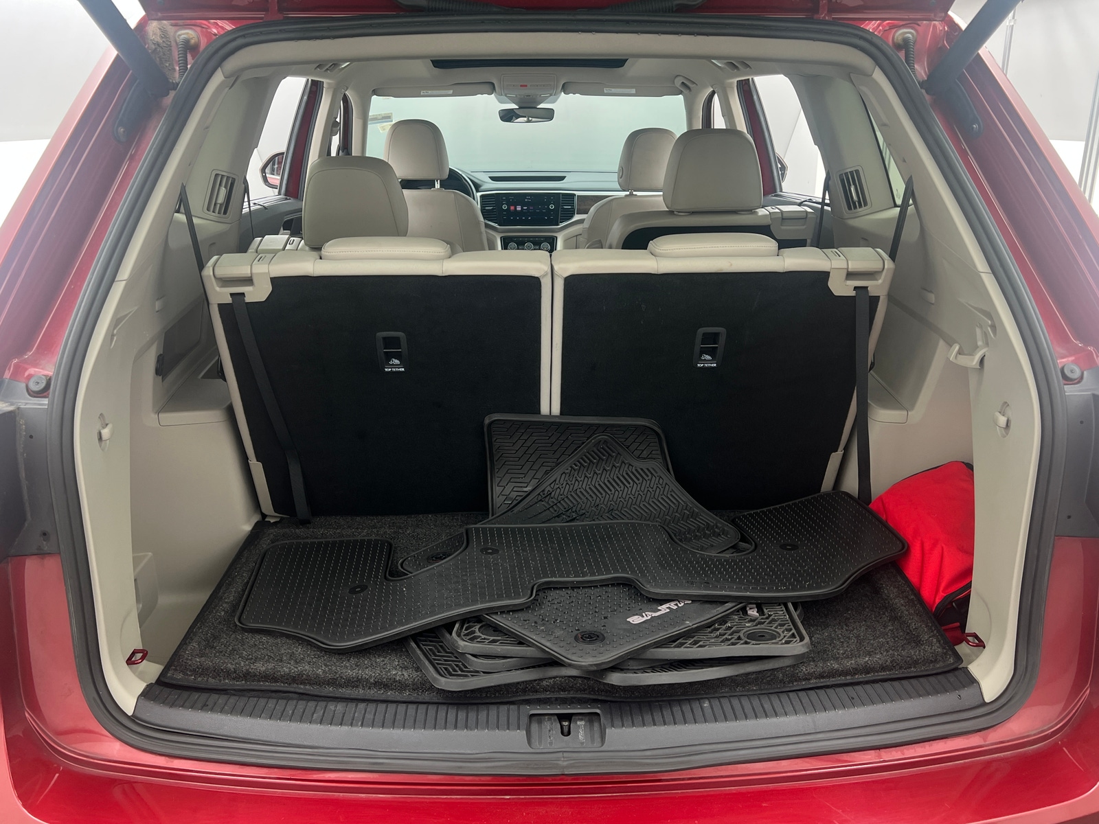 Thumbnail: 2018 Volkswagen Atlas - 6