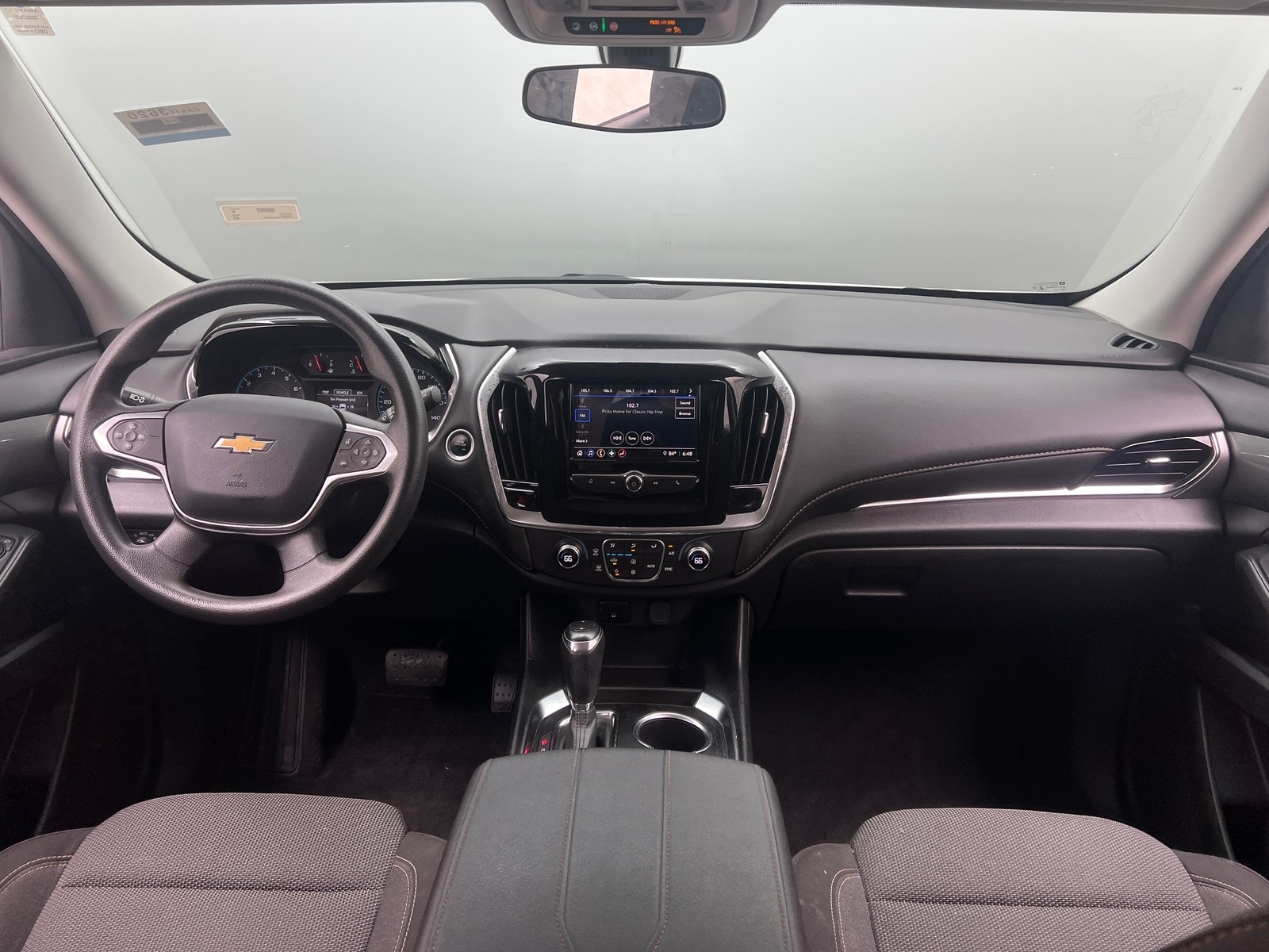 Thumbnail: 2020 Chevrolet Traverse - 3