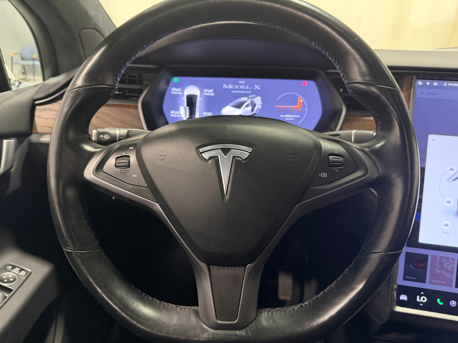 Thumbnail: 2021 Tesla Model X - 4