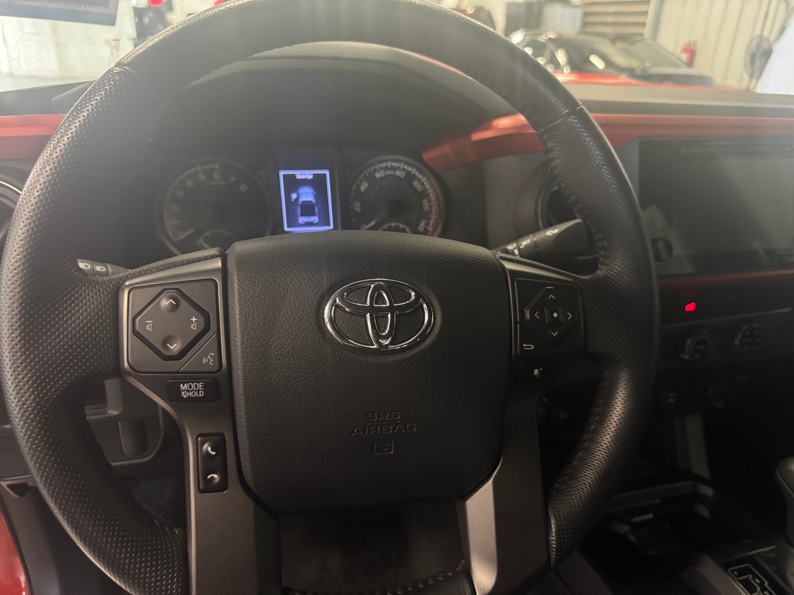 Thumbnail: 2016 Toyota Tacoma - 5