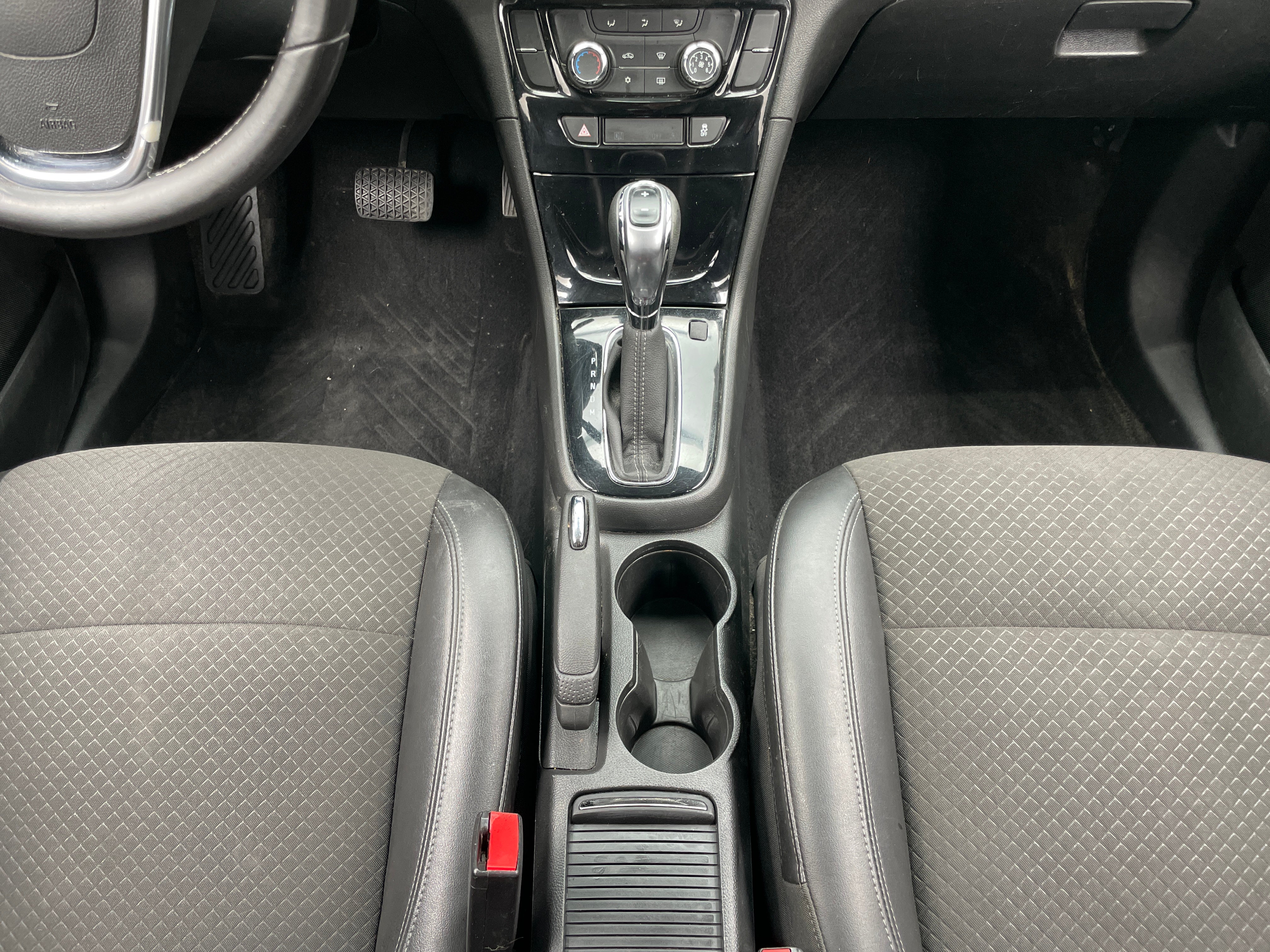 Used 2018 Buick Encore Sport Touring with VIN KL4CJ1SB8JB558502 for sale in Pewaukee, WI