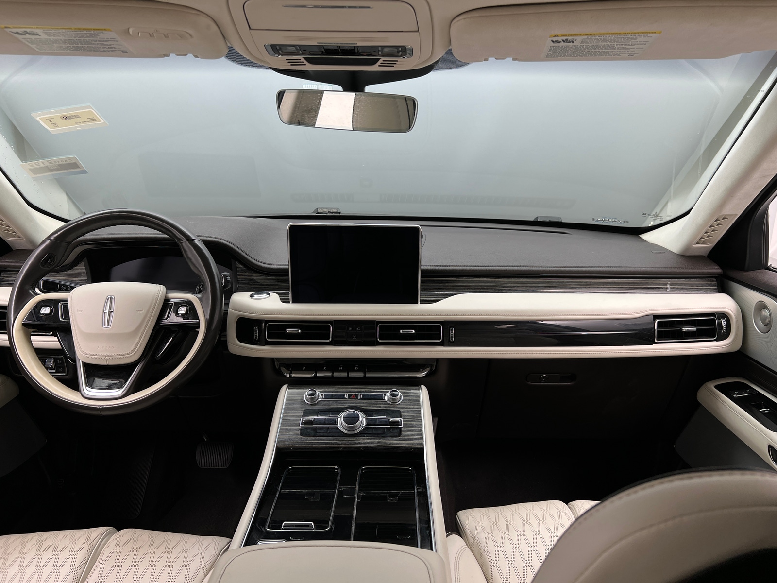Thumbnail: 2021 Lincoln Aviator - 2