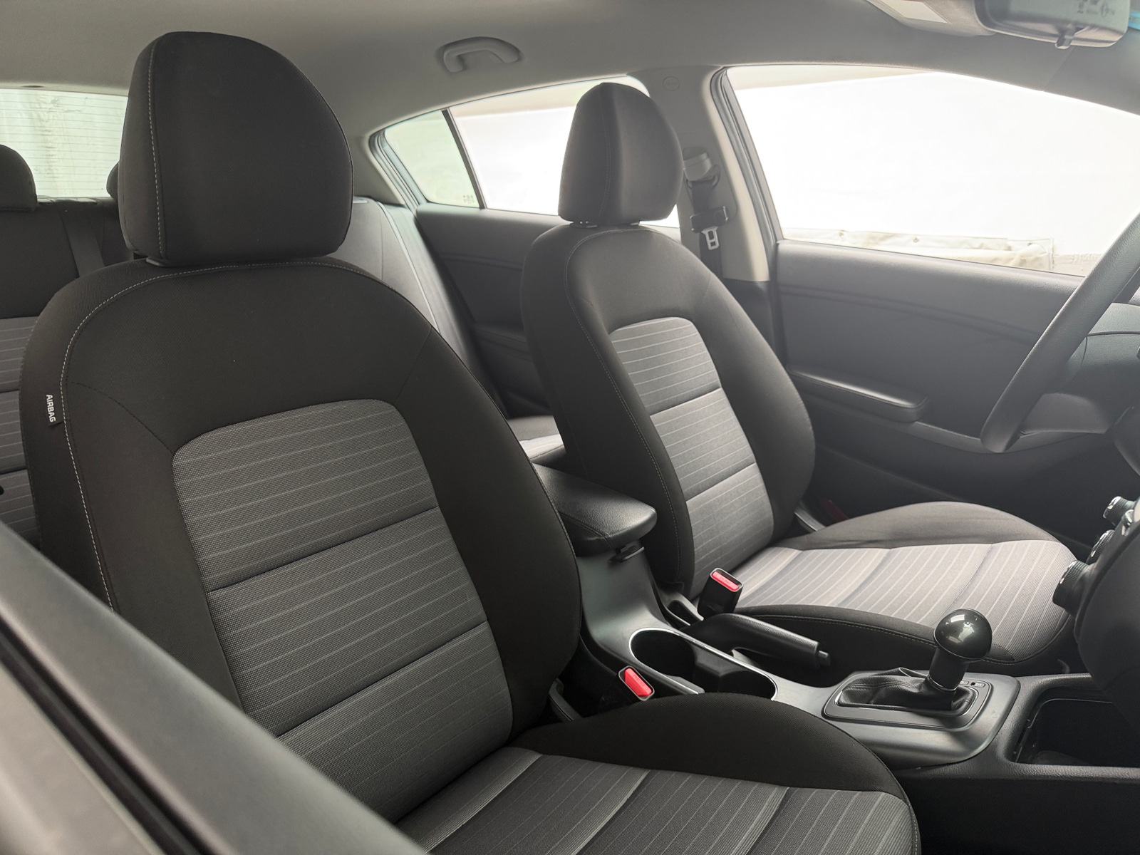 Thumbnail: 2016 Kia Forte - 2