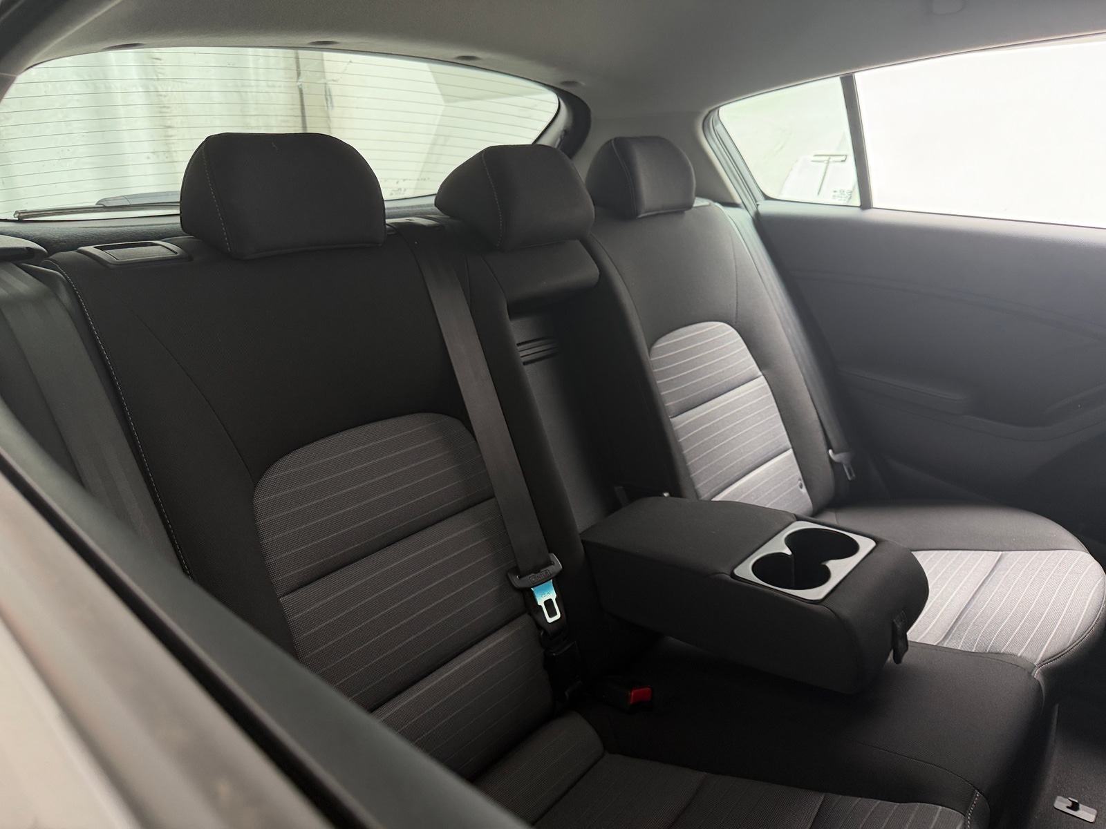 Thumbnail: 2016 Kia Forte - 6