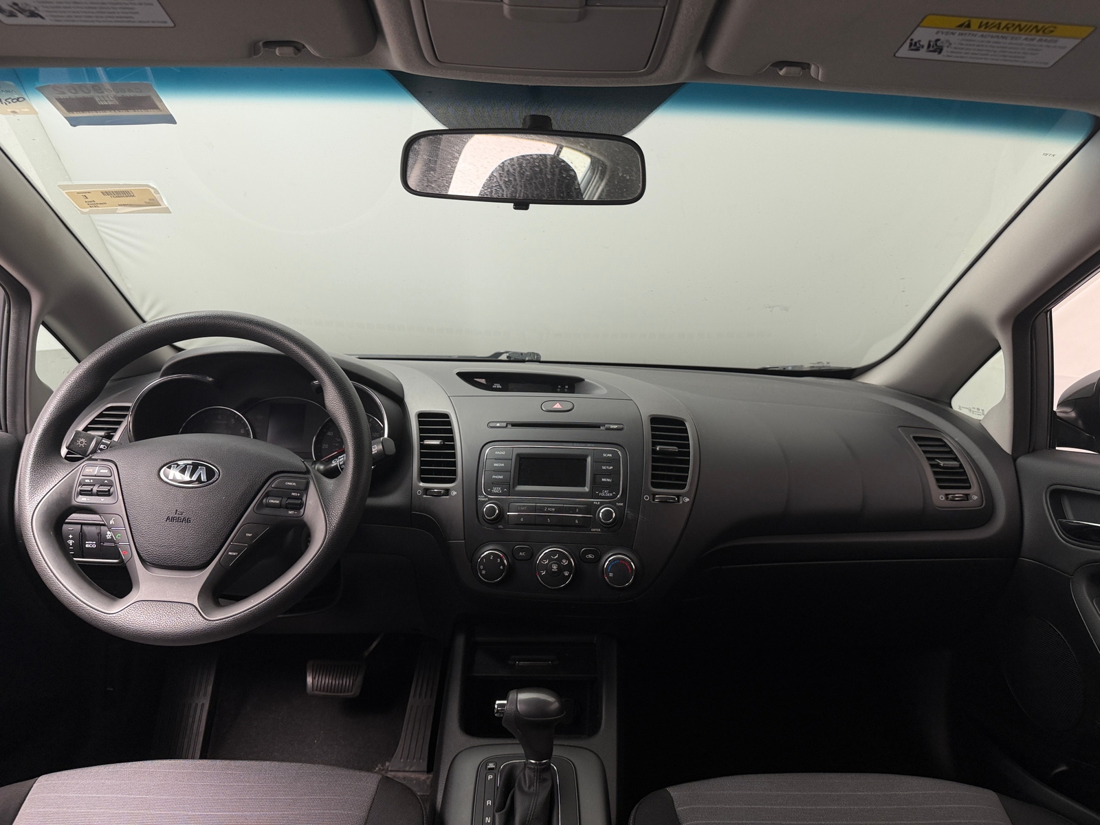 Thumbnail: 2016 Kia Forte - 3