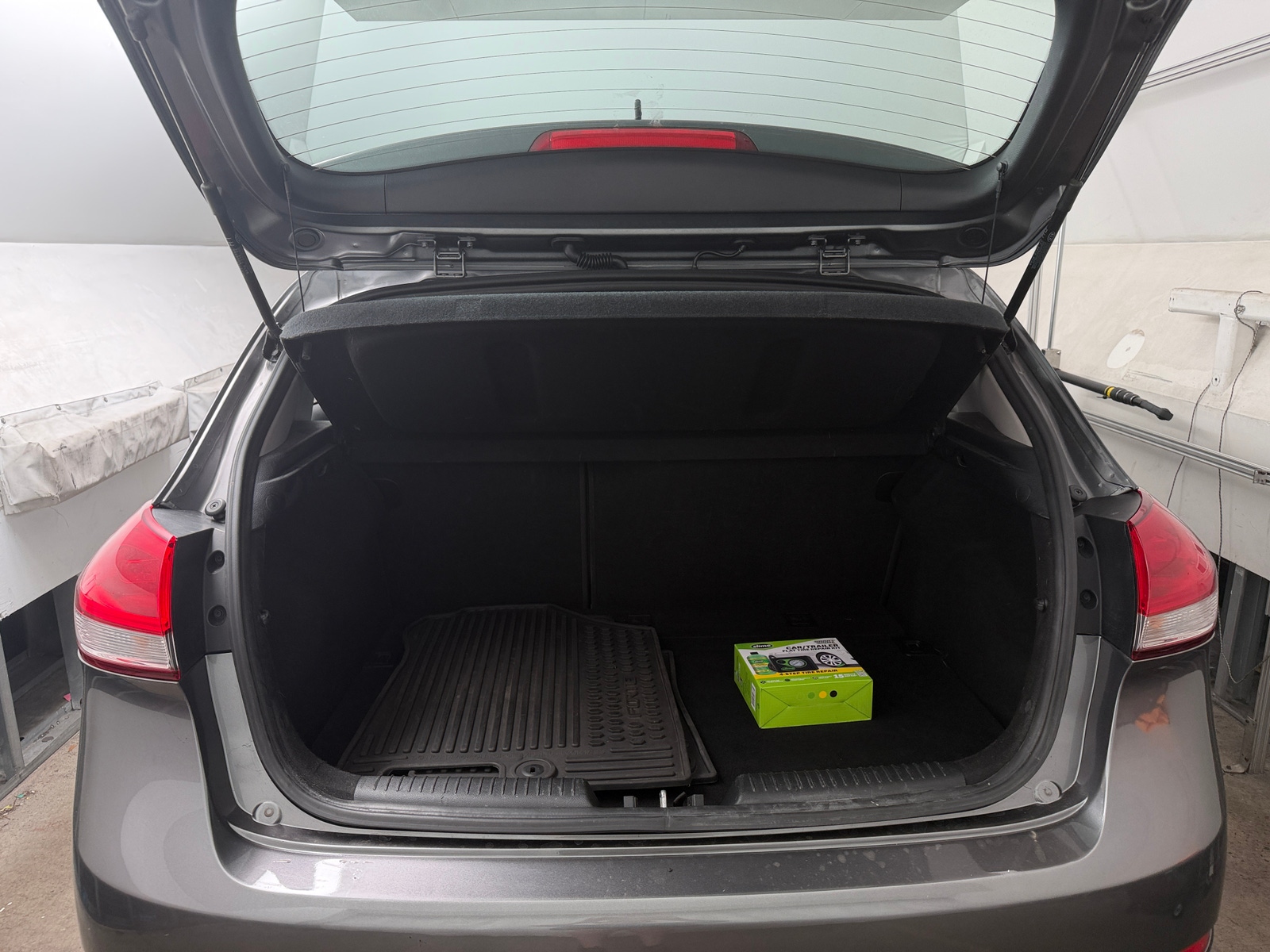 Thumbnail: 2016 Kia Forte - 7