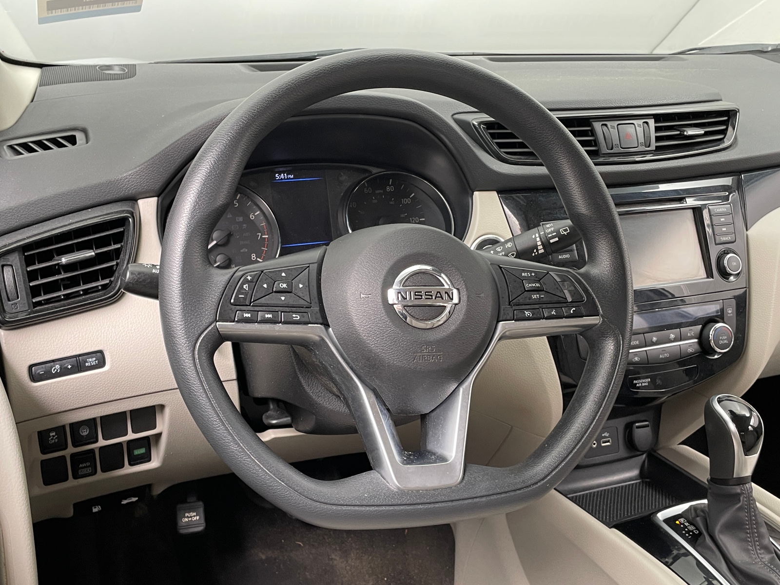 Thumbnail: 2019 Nissan Rogue Sport - 5