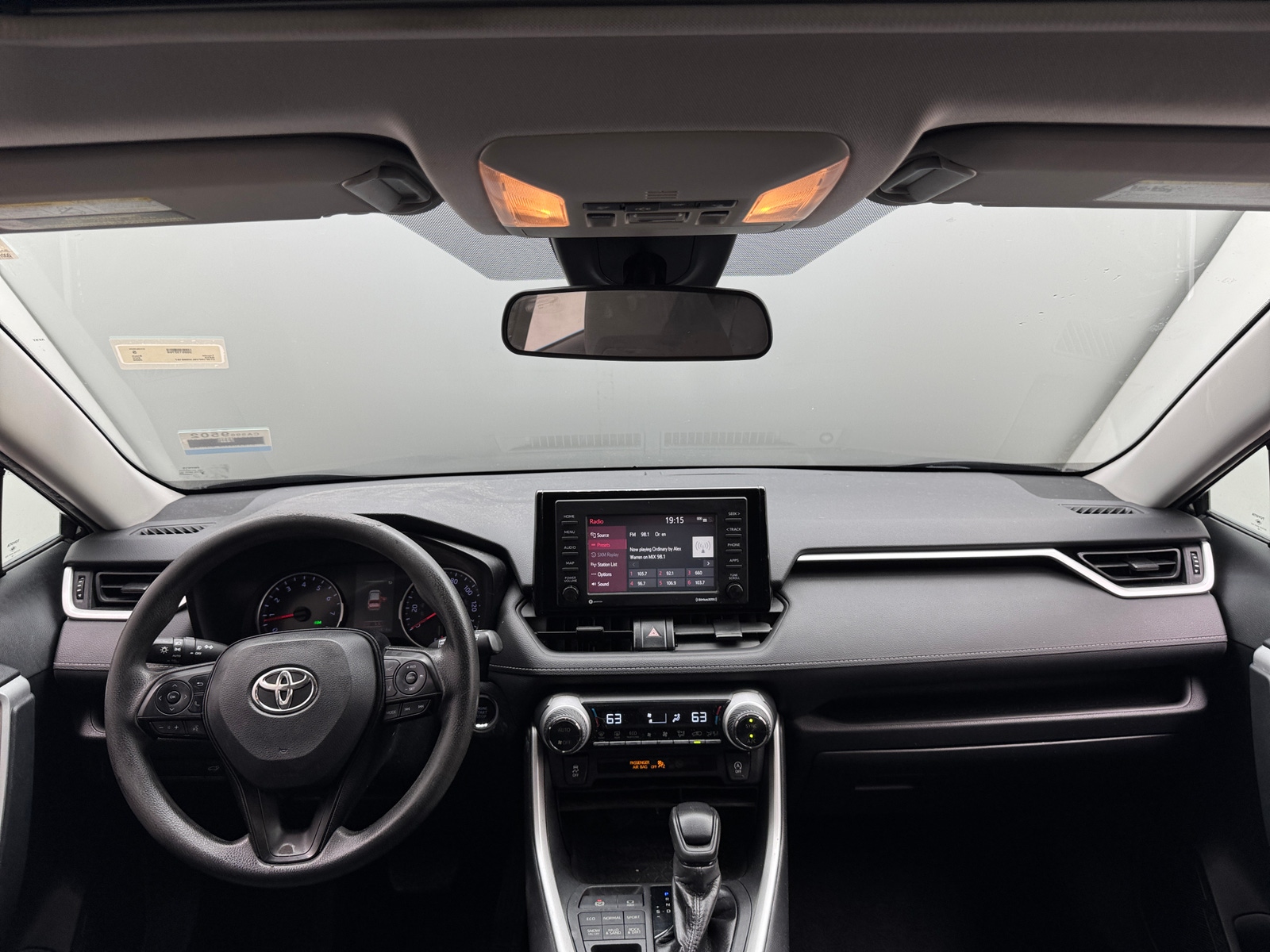 Thumbnail: 2020 Toyota RAV4 - 3