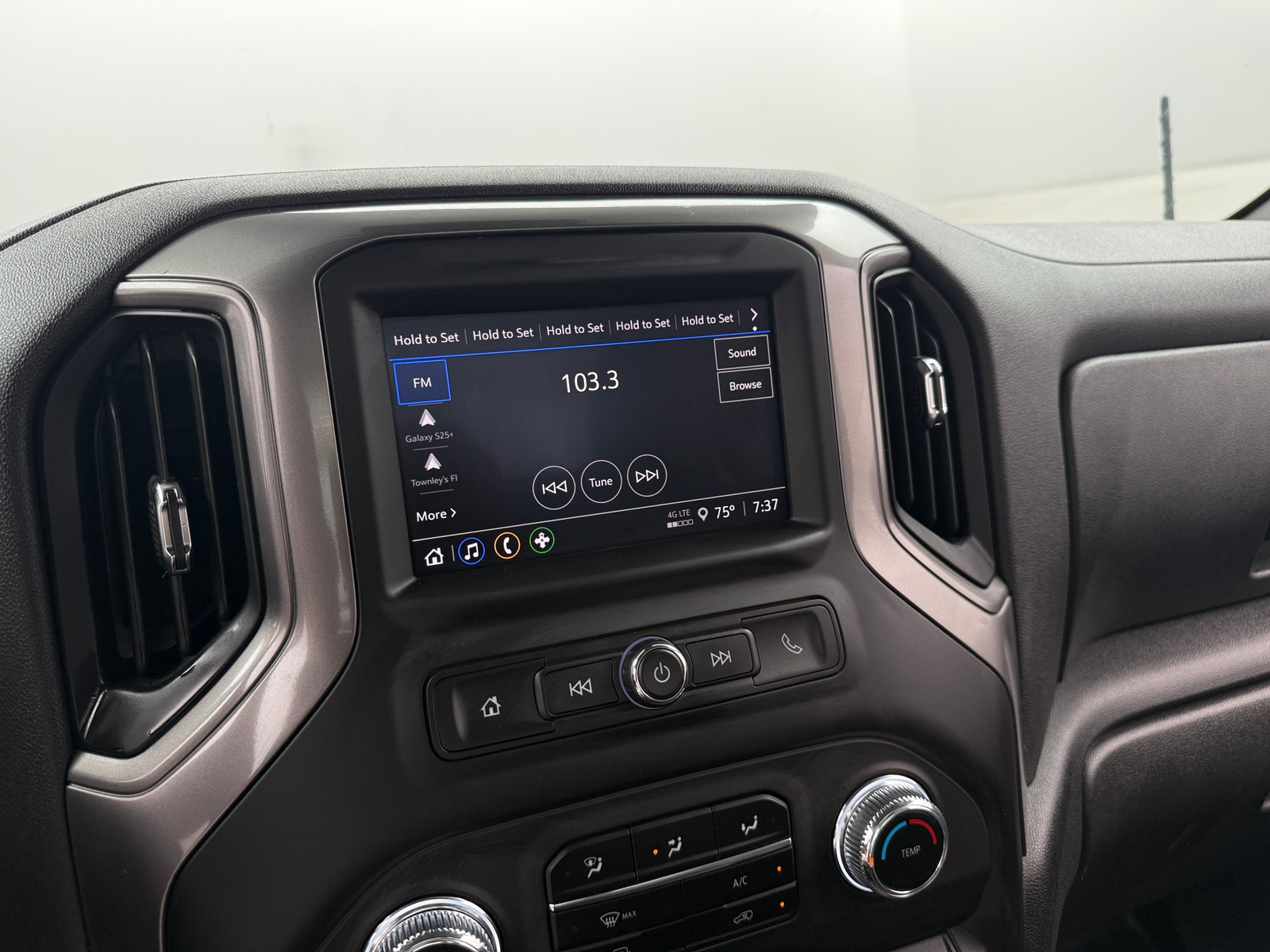 Thumbnail: 2025 GMC Sierra 1500 - 3