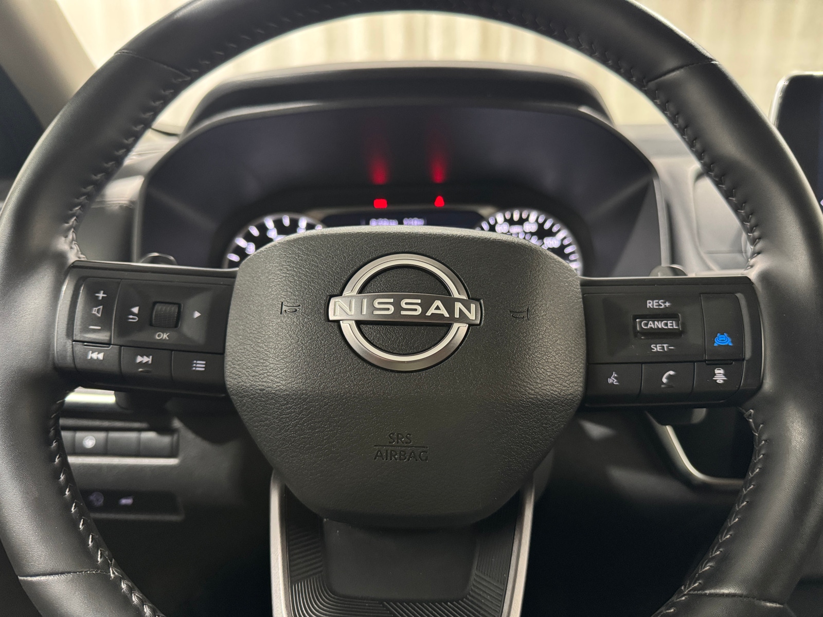Thumbnail: 2025 Nissan Rogue - 5