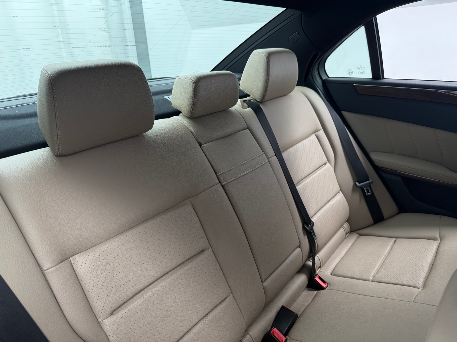 Thumbnail: 2013 Mercedes-Benz E-Class - 5
