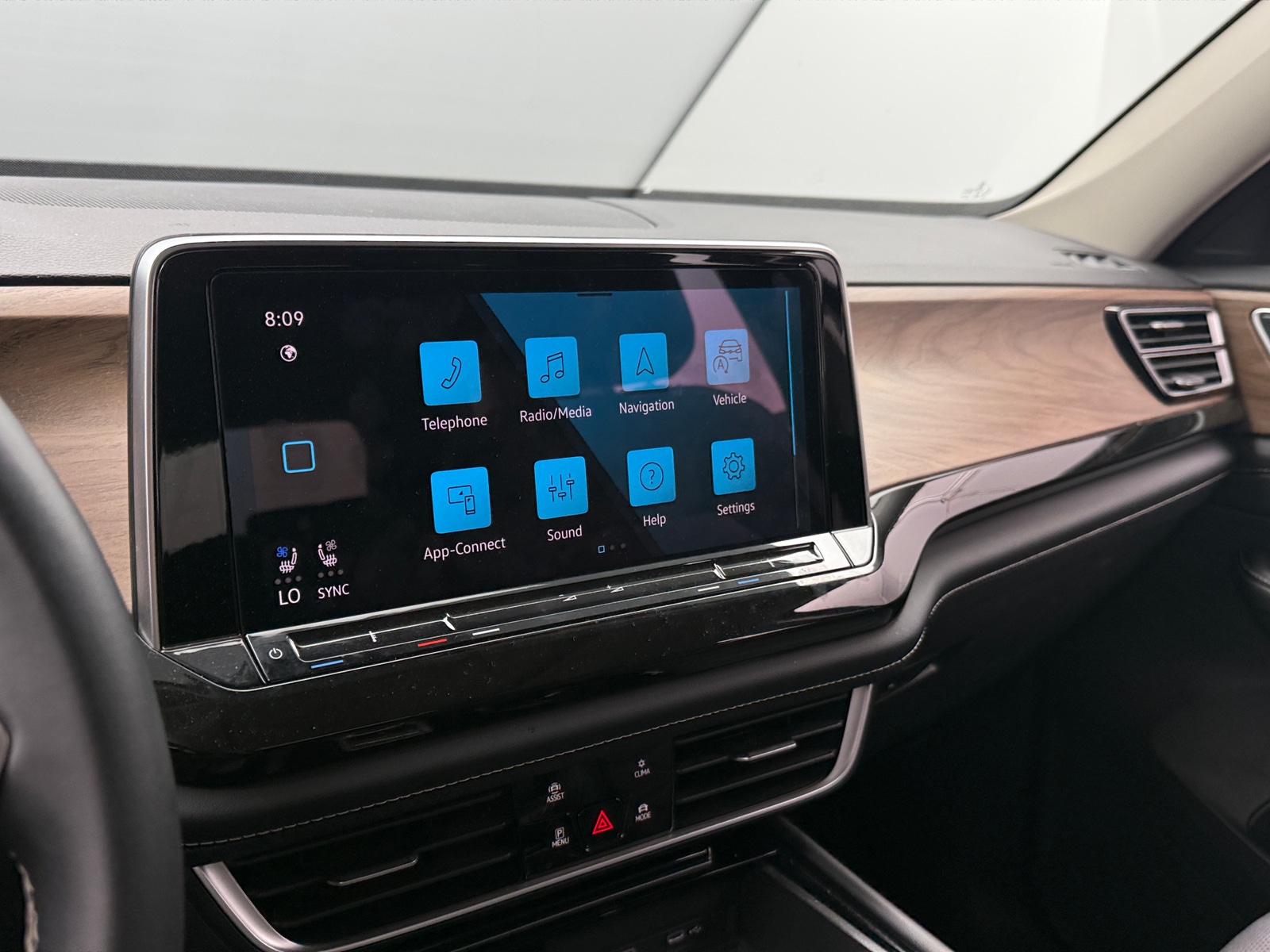 Thumbnail: 2026 Volkswagen Atlas - 3
