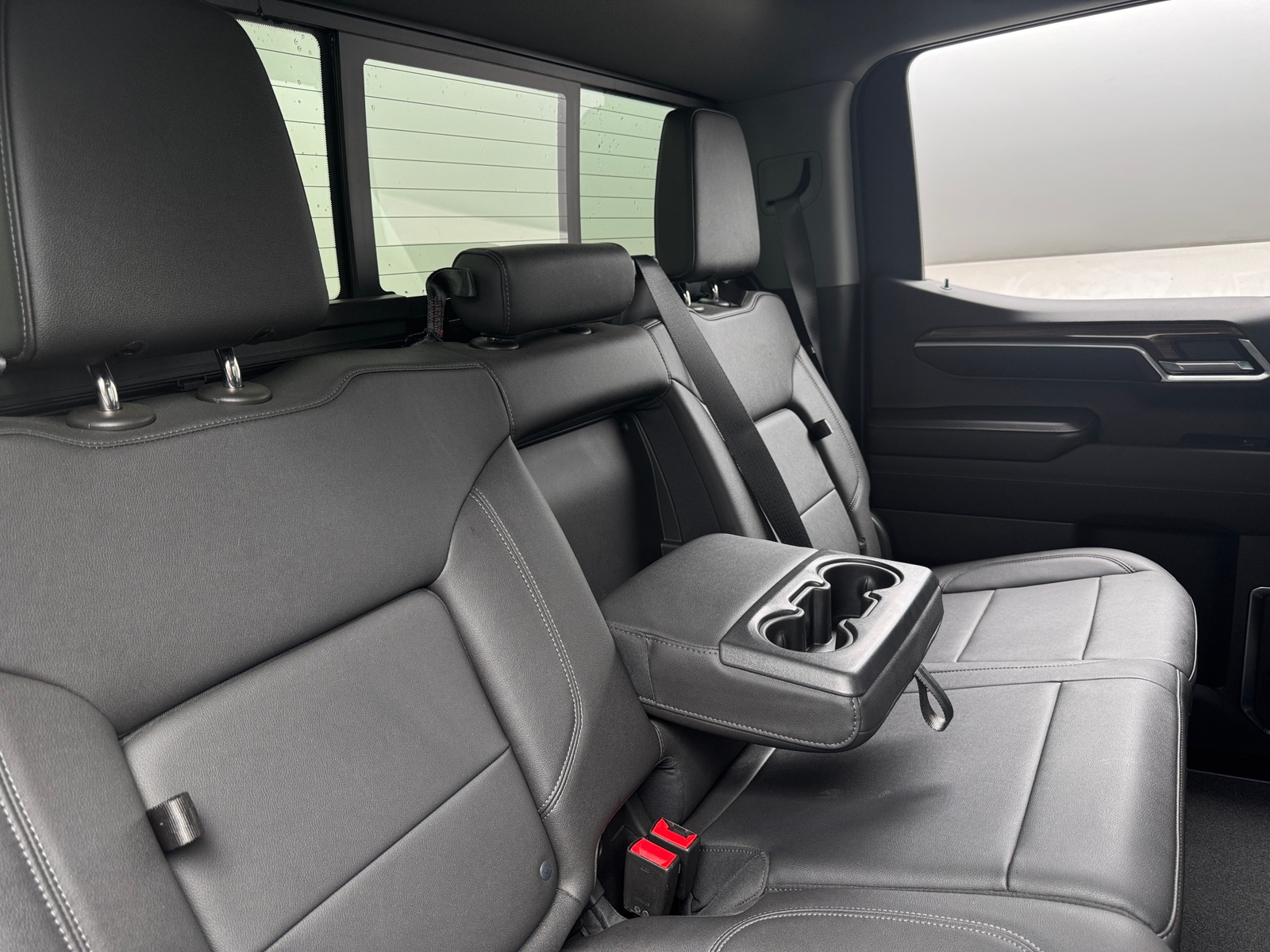 Thumbnail: 2022 Chevrolet Silverado 1500 - 6
