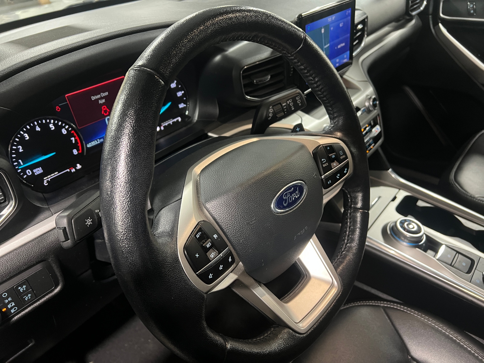 Thumbnail: 2021 Ford Explorer - 4