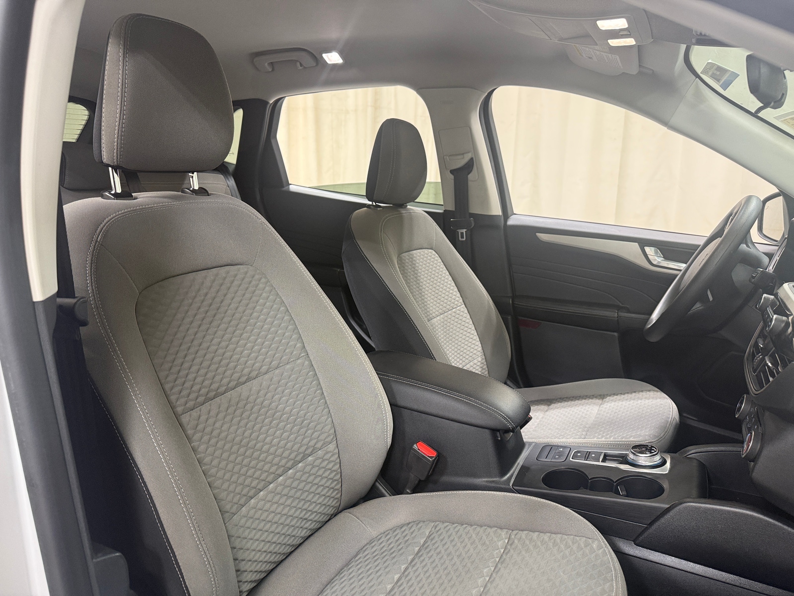 Thumbnail: 2021 Ford Escape - 2