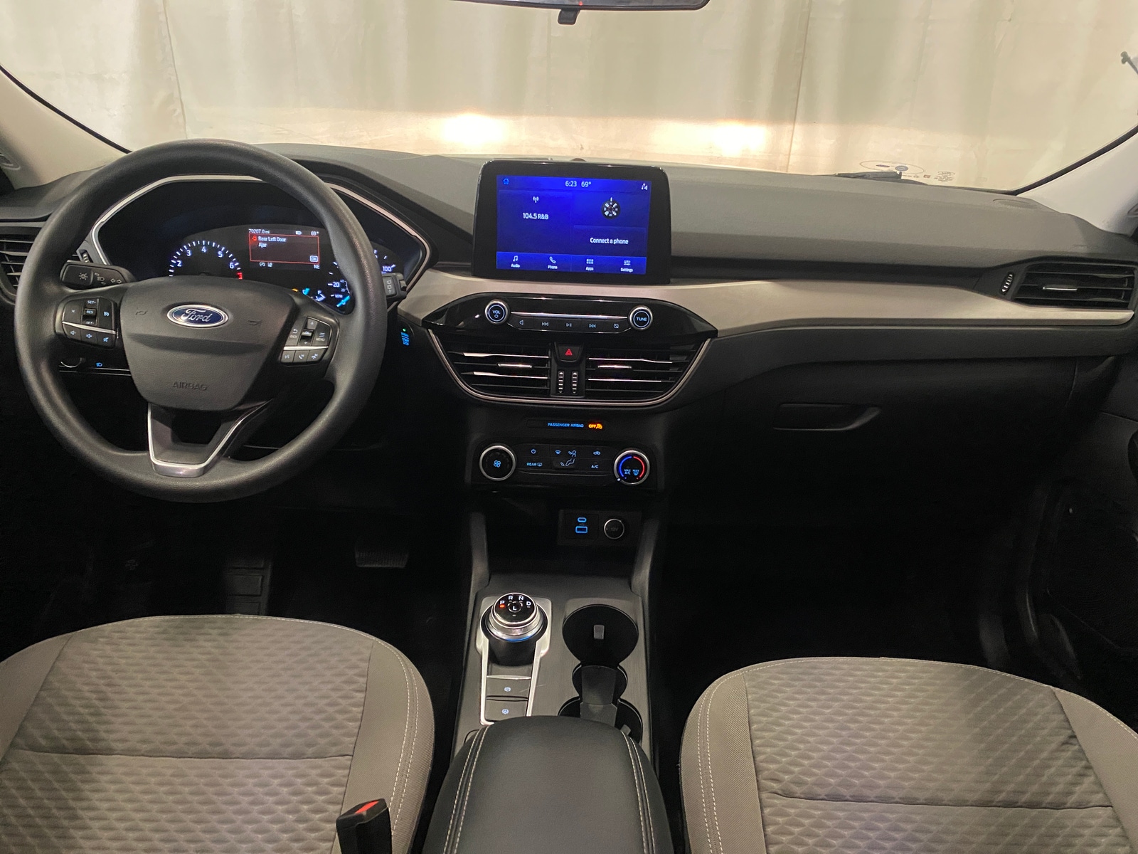 Thumbnail: 2021 Ford Escape - 3